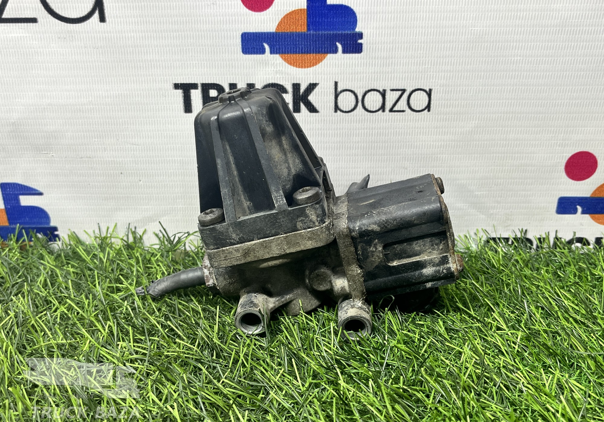 A0044310306 Регулятор давления AdBlue