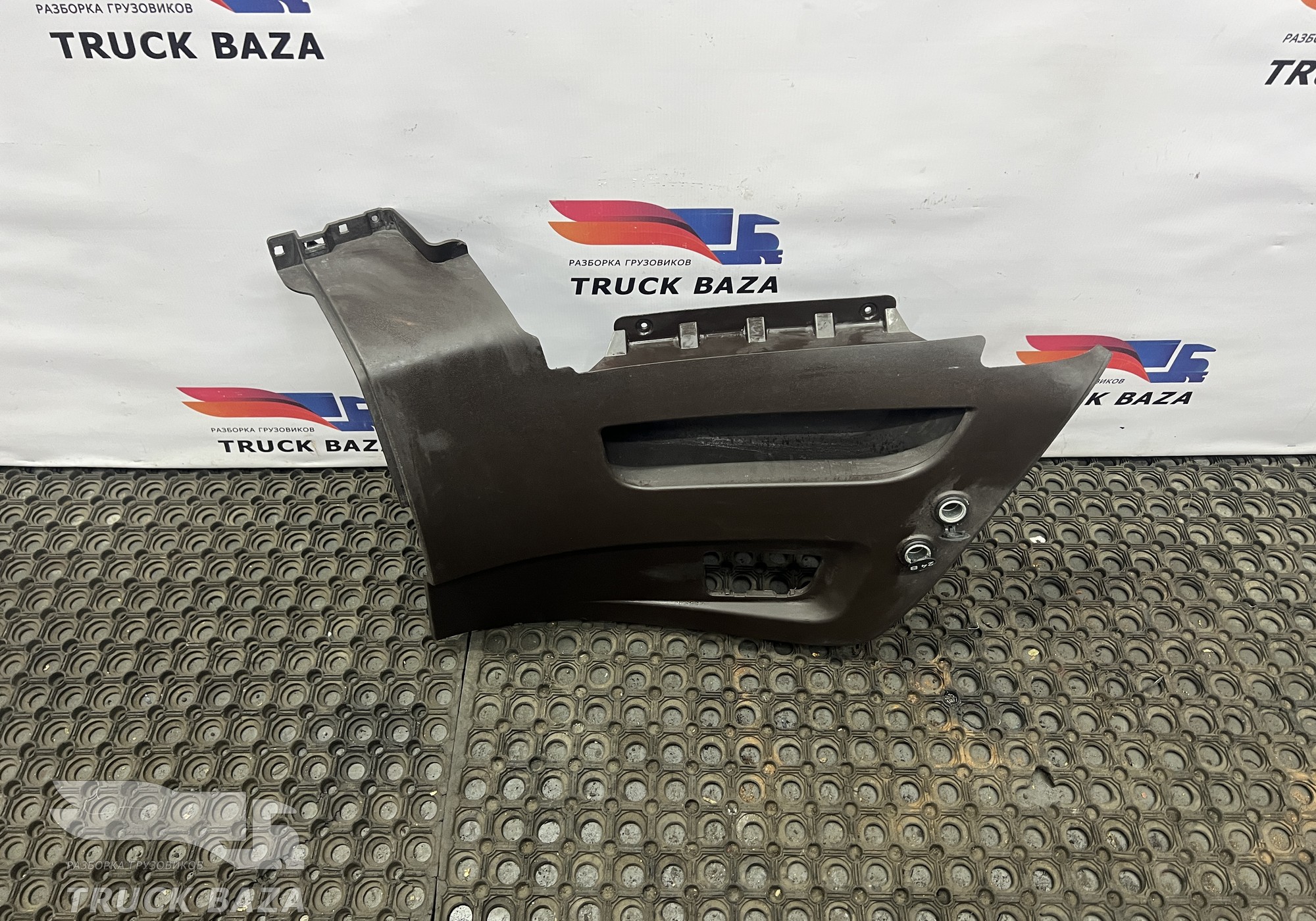 652065325066 Накладка на торпедо для КАМАЗ 54901