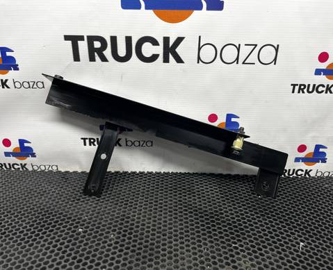 WG1662570601 Кронштейн инструментального ящика правый для Sinotruk Howo T5G
