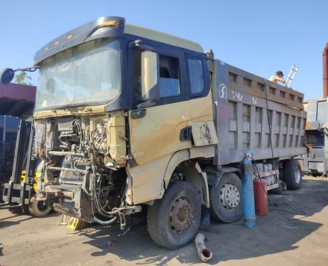 Shacman X3000 в разборе