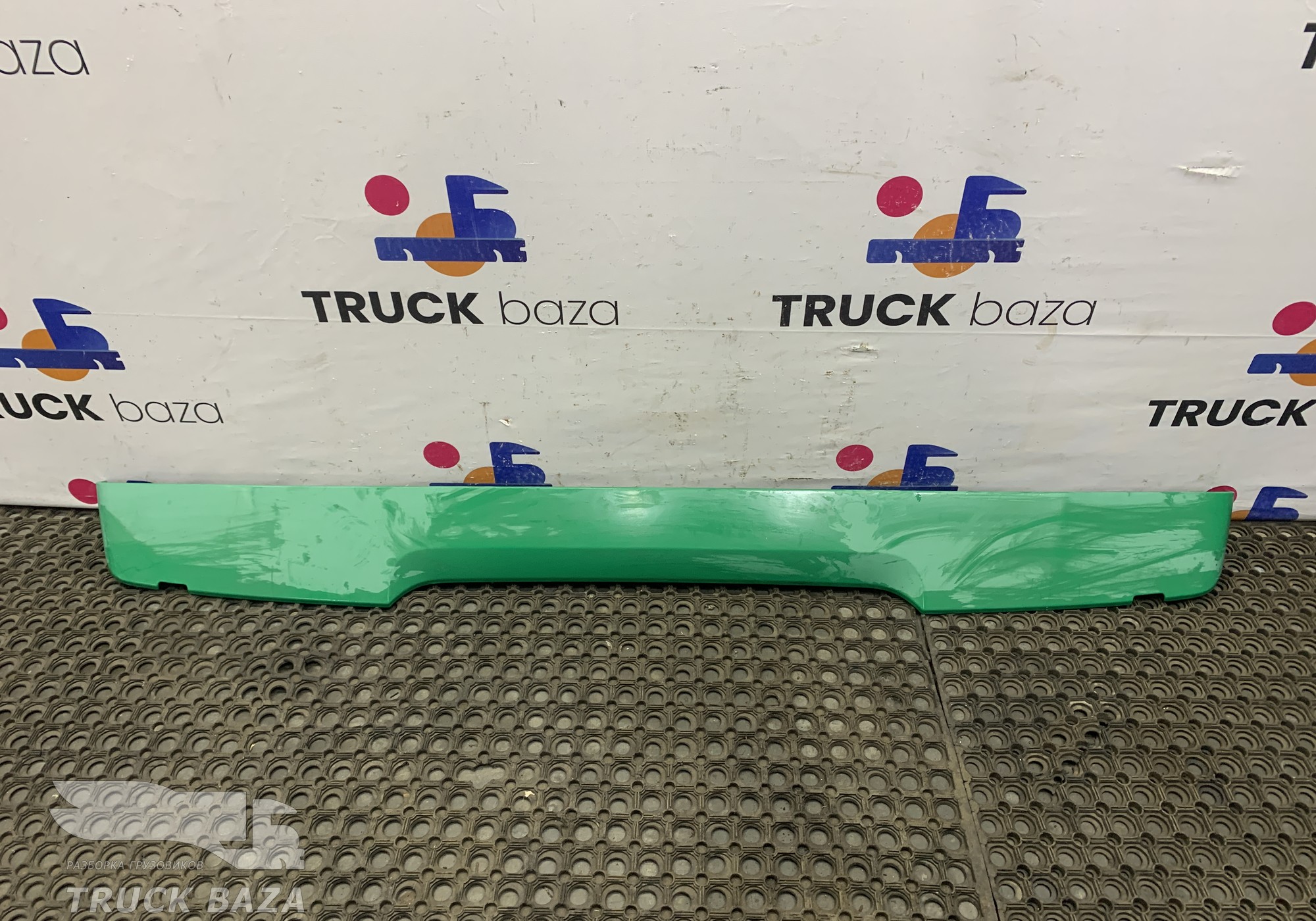 2397135 Спойлер кабины верхний для Scania 6-series R (с 2016)