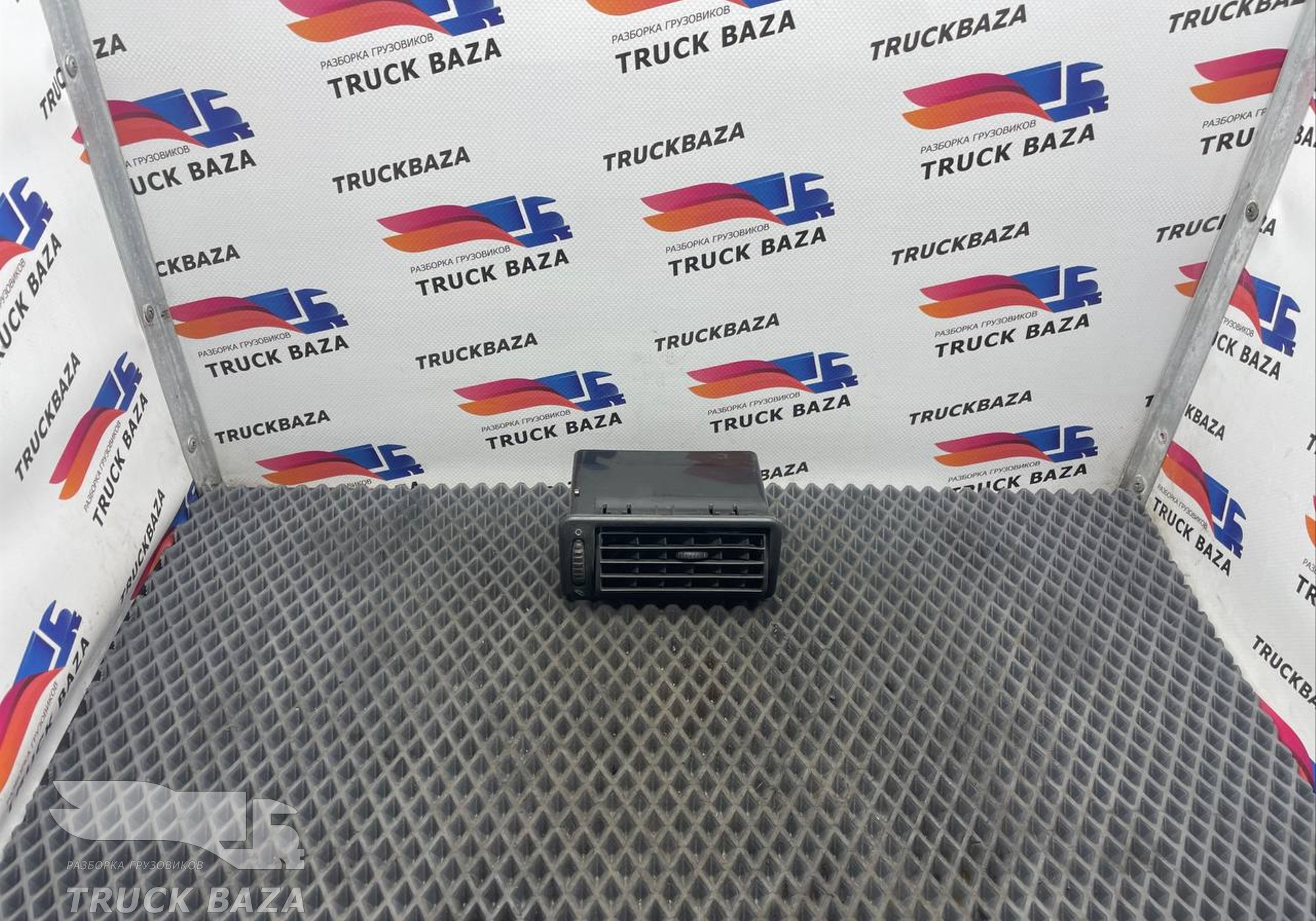 20911930 Дефлектор воздушный для Volvo FH FH13 (с 2002 по 2008)