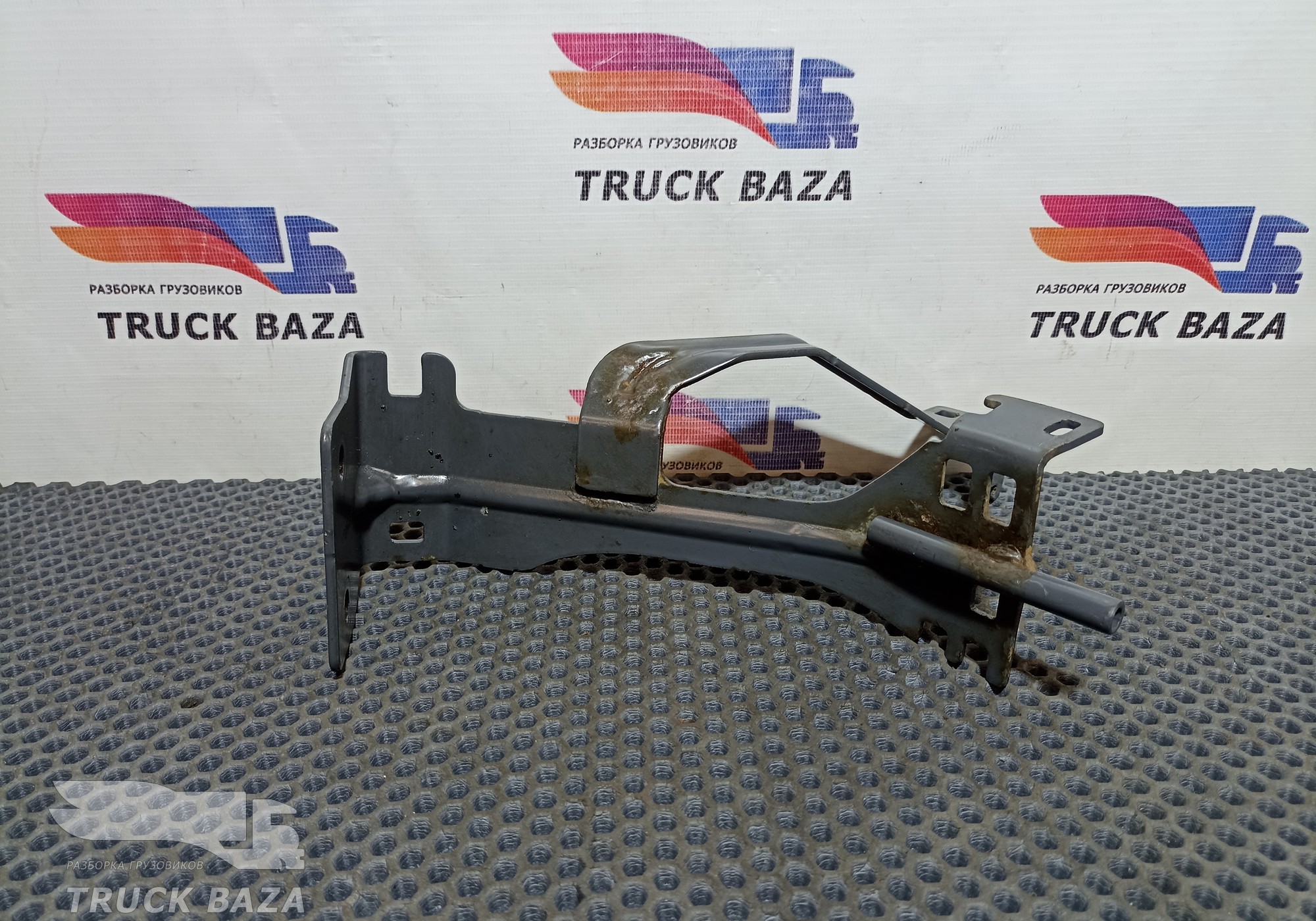 21465755 Кронштейн проводки для Volvo FM III (с 2013)