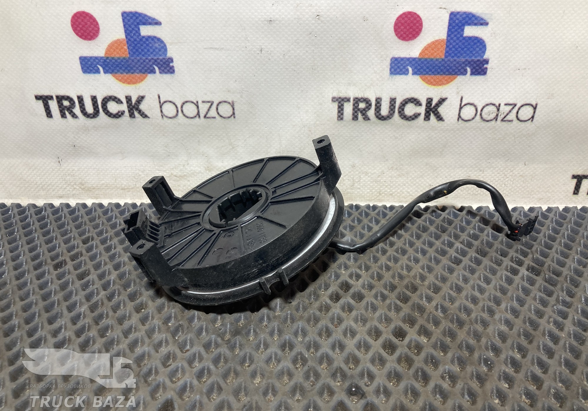 0004642018 Шлейф подрулевой для Mercedes-Benz Actros New Actros MP4 (с 2011)