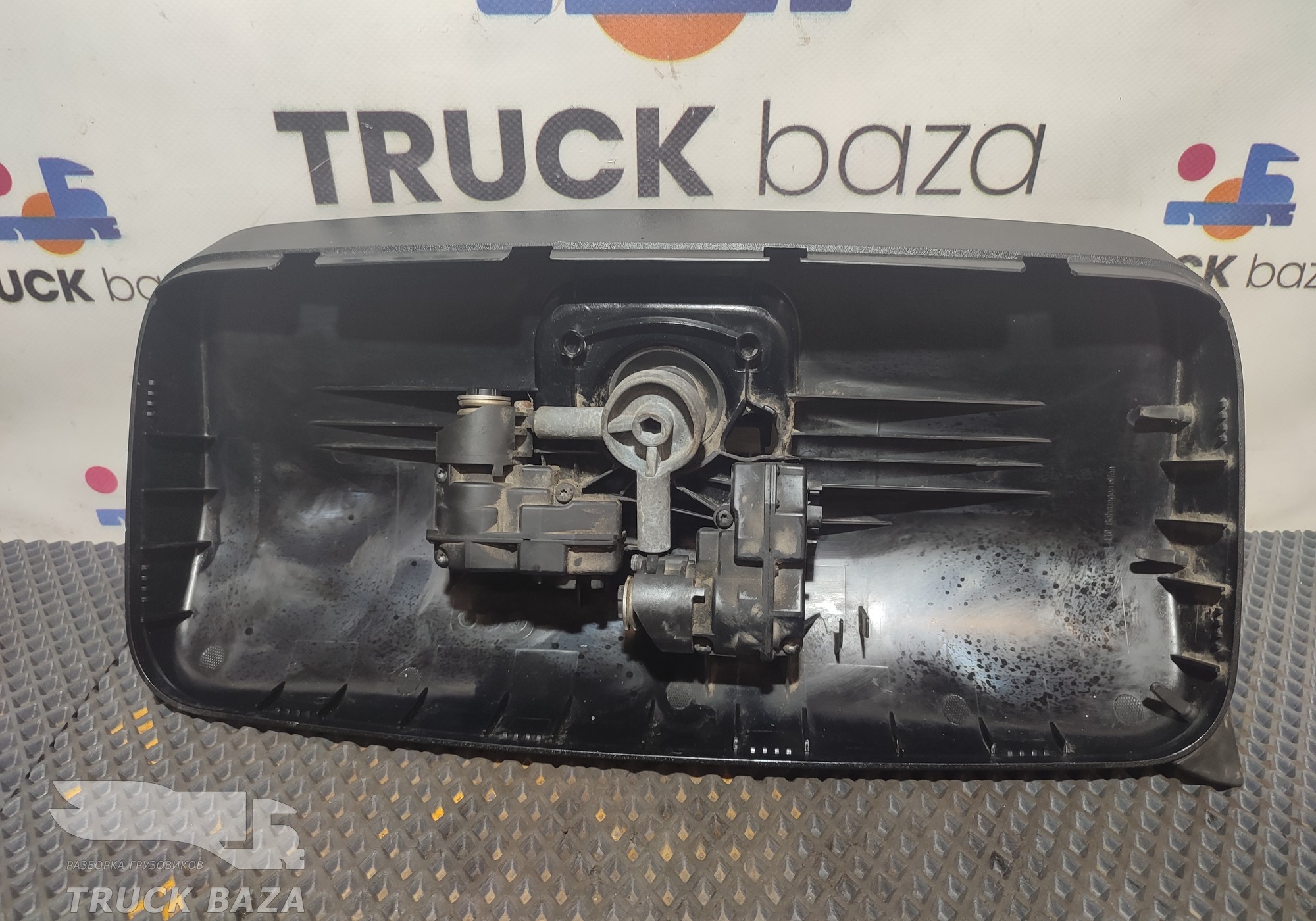 9408101419 Корпус зеркала бокового левого