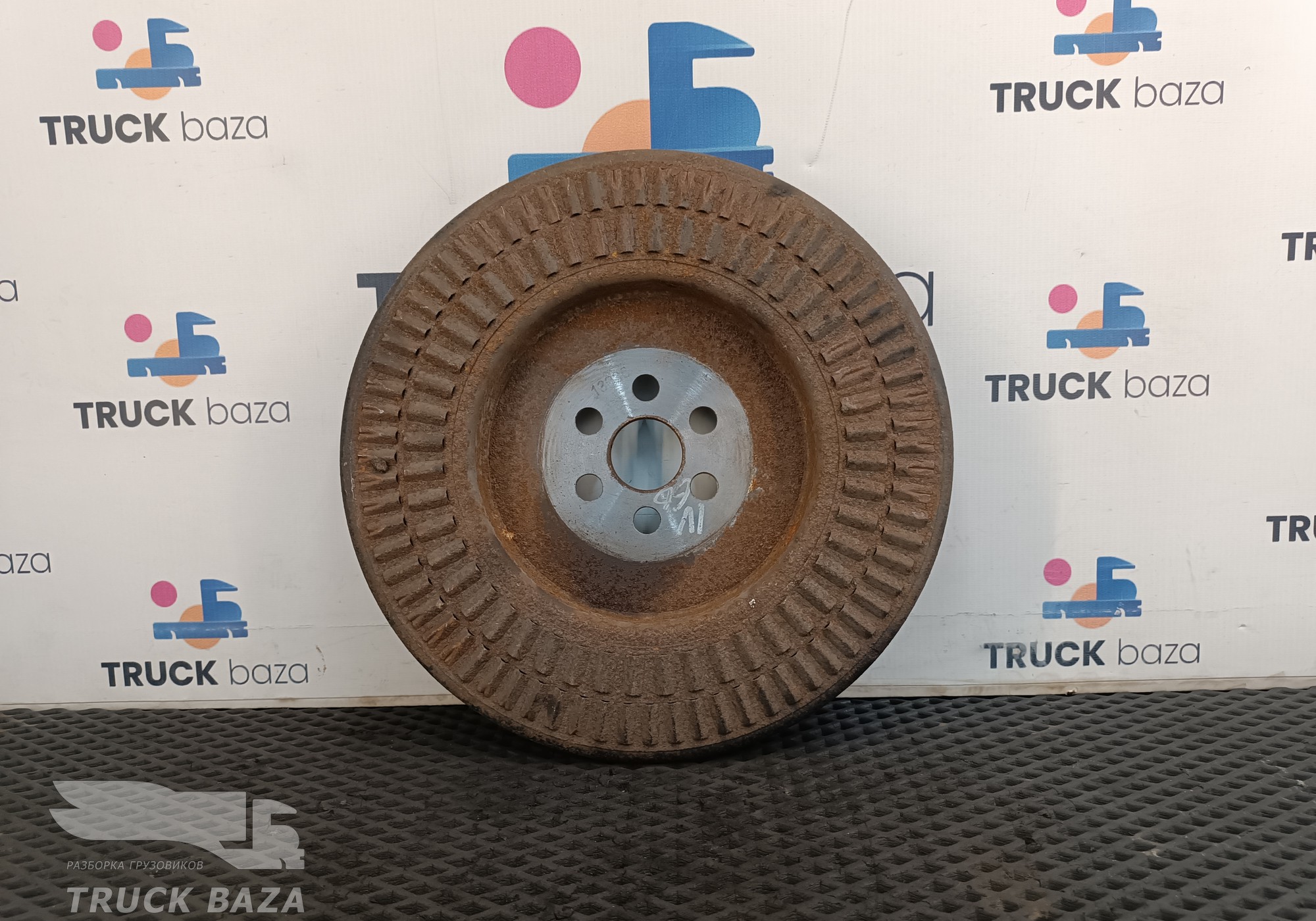 504171242 Демпфер коленвала для Iveco