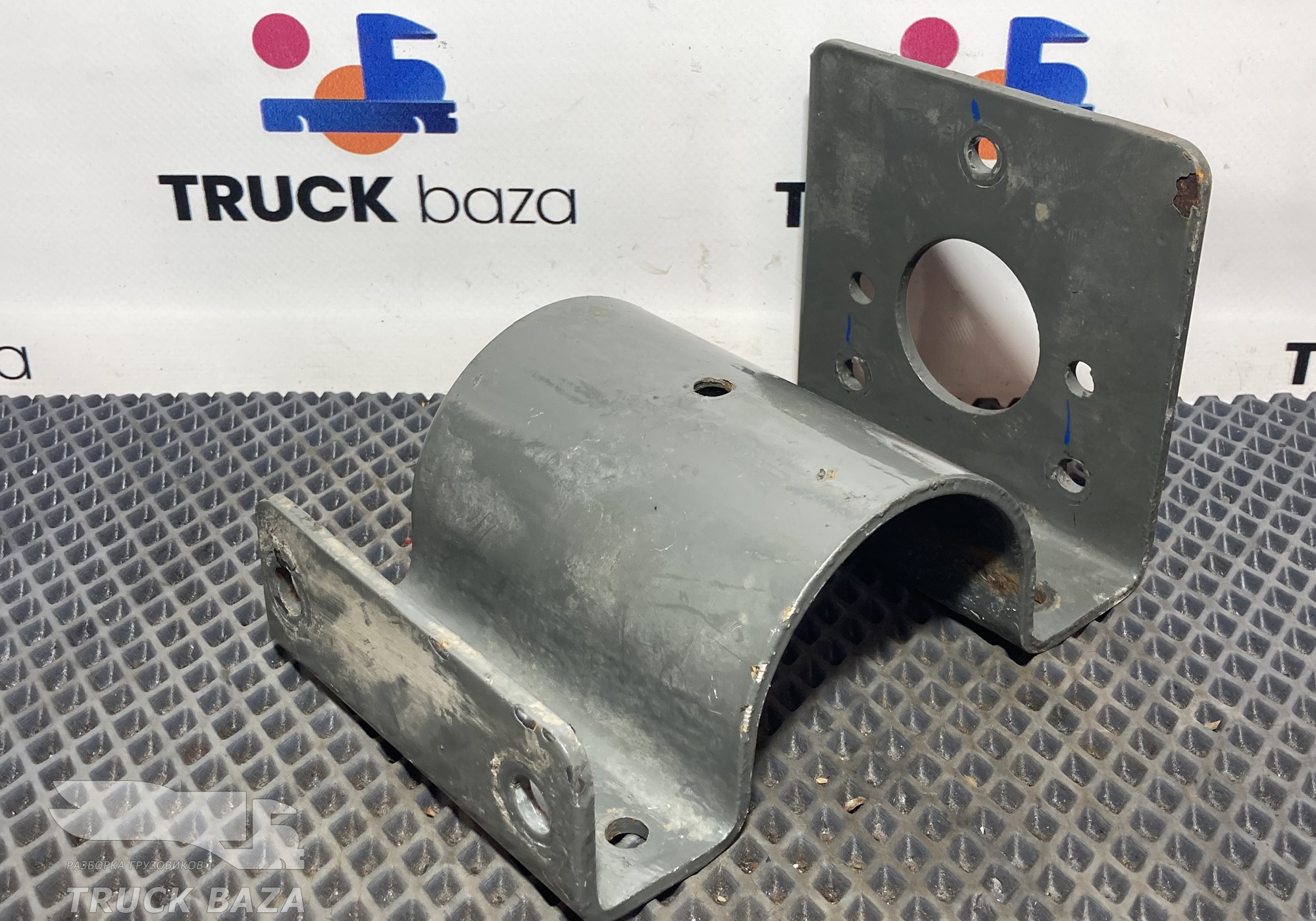 Кронштейн для Sinotruk Sitrak C7H