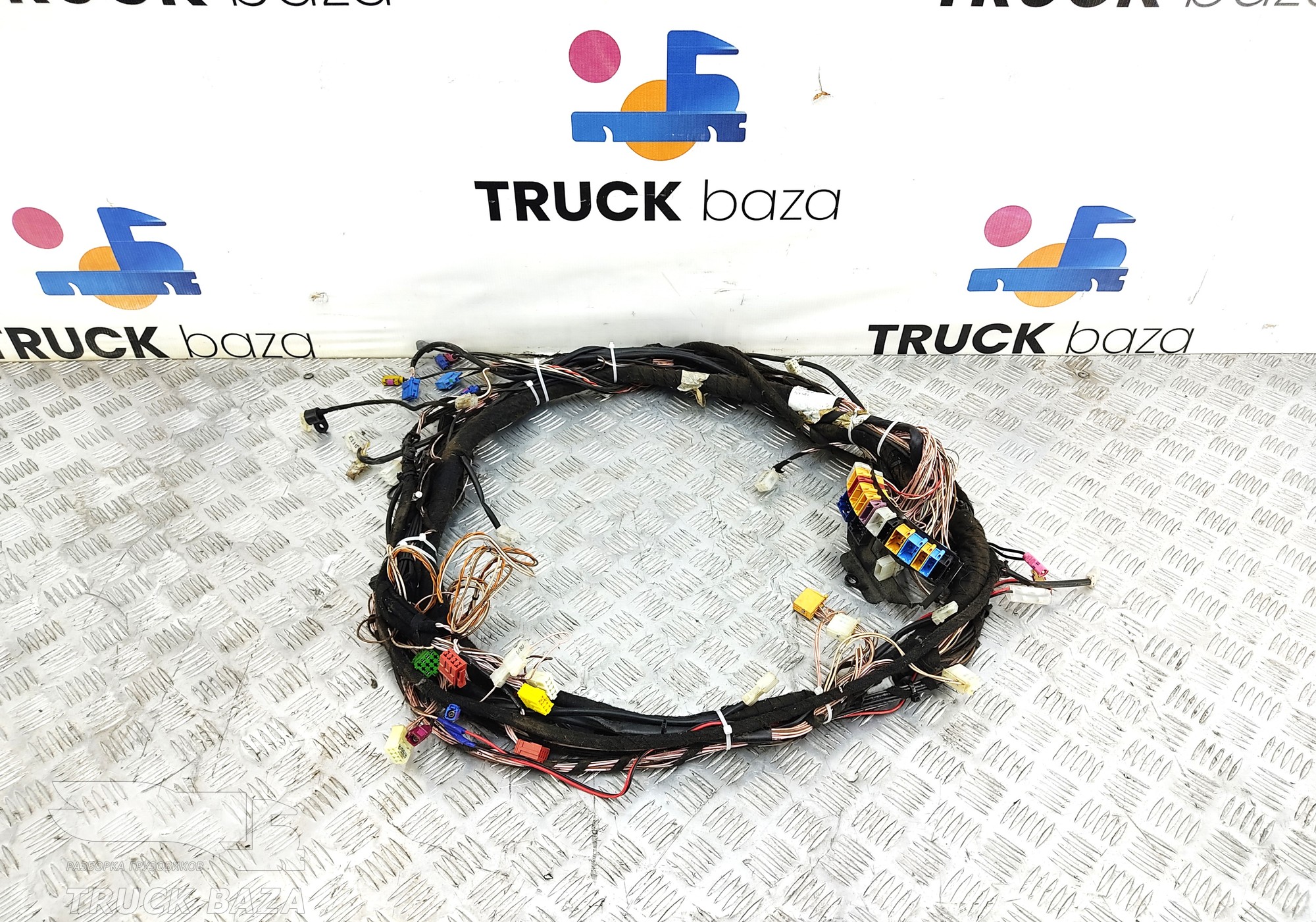 81254286644 Проводка кабины для Man TGX II (с 2012)