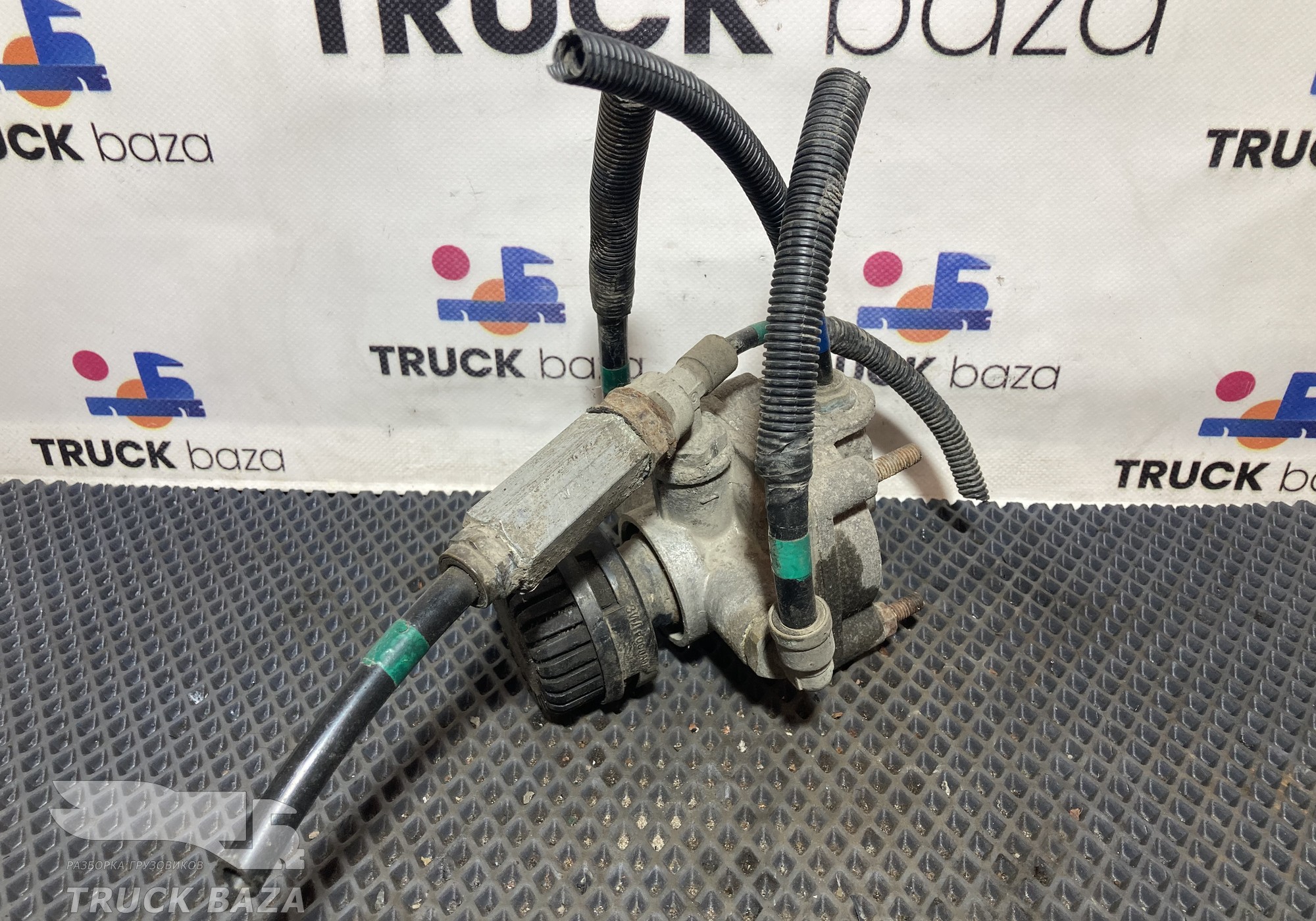 1003518010 Клапан ускорительный для КАМАЗ 5490 (с 2013)