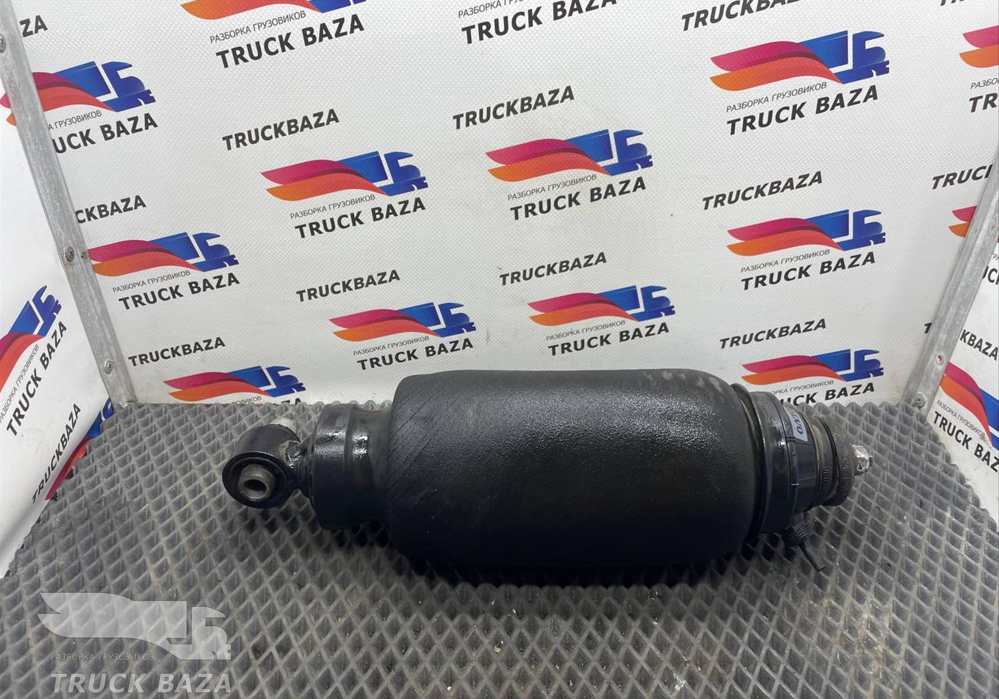 21170611 Амортизатор кабины передний для Volvo FH 4 (с 2012)