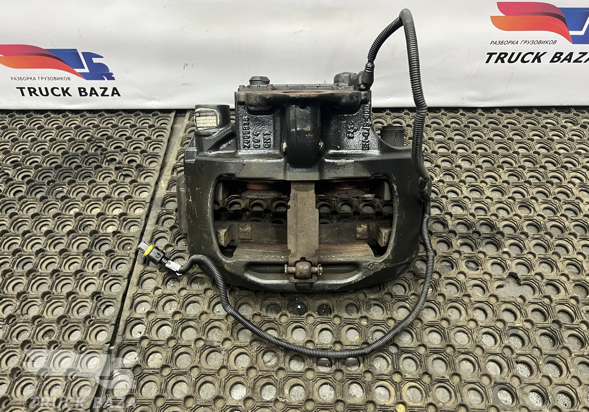 81508046607 Суппорт передний левый/задний правый для Man TGS I (с 2007)