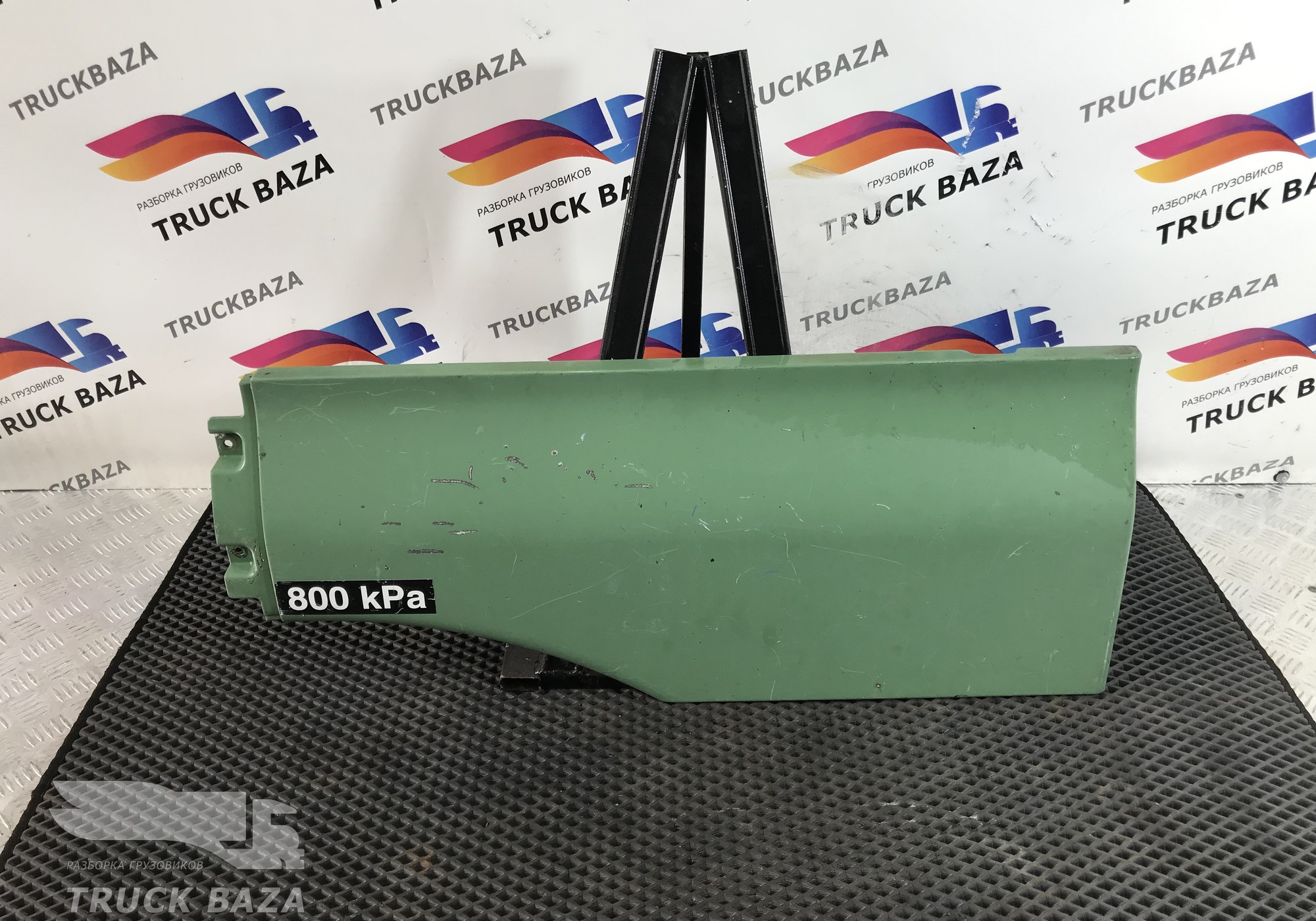 81615100409 Продолжение крыла левого для Man TGA