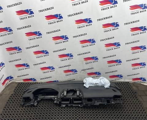 77100TVAA10ZA Панель передняя салона для Honda Accord X (с 2017)