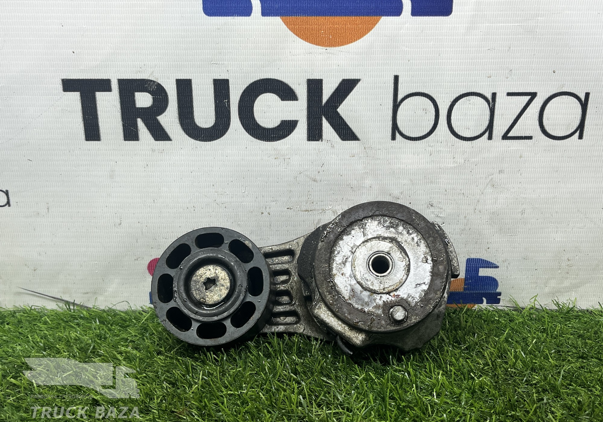 45104130706190 Ролик-натяжитель для КАМАЗ 54901