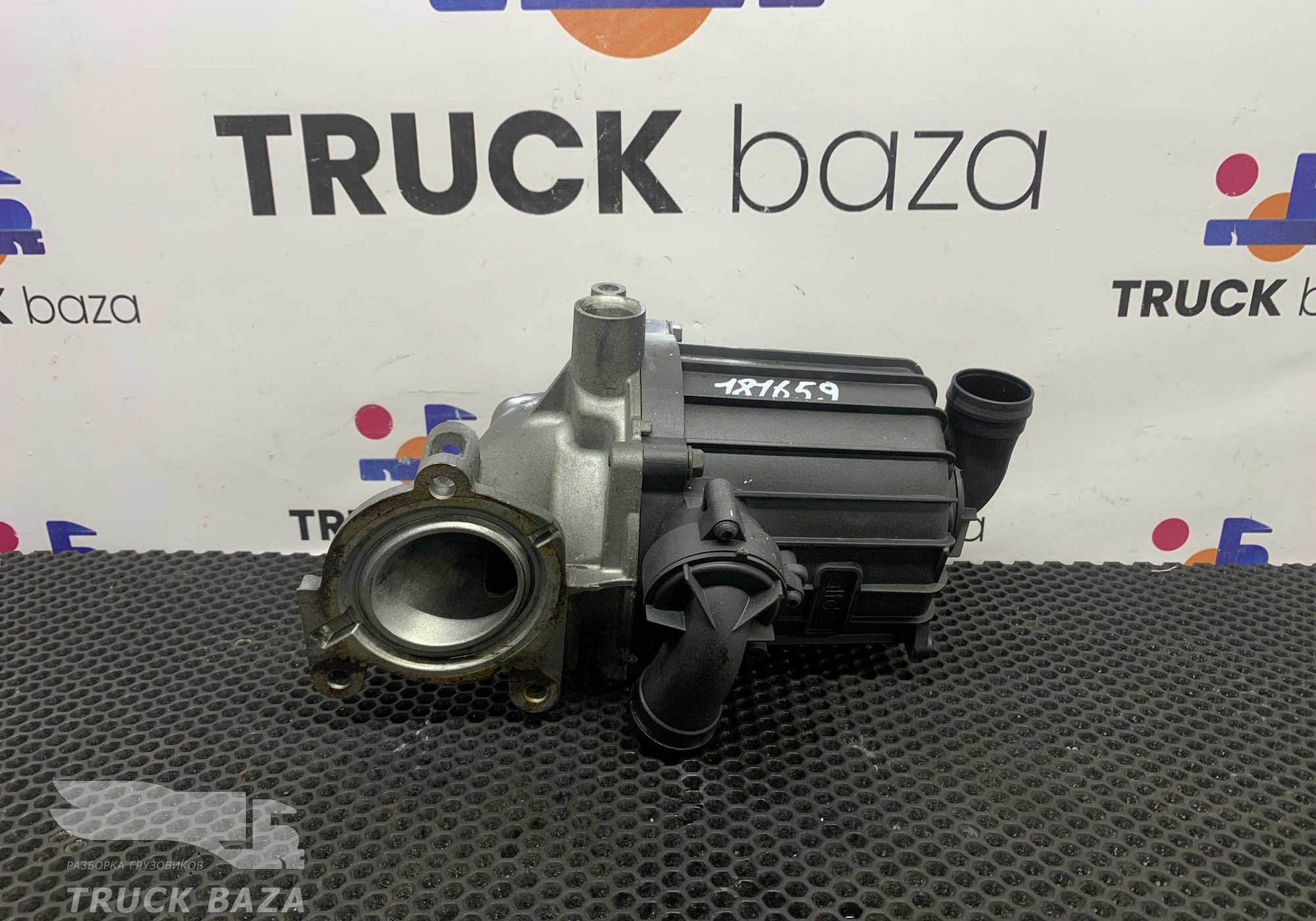 7421679517 Сапун для Volvo FM