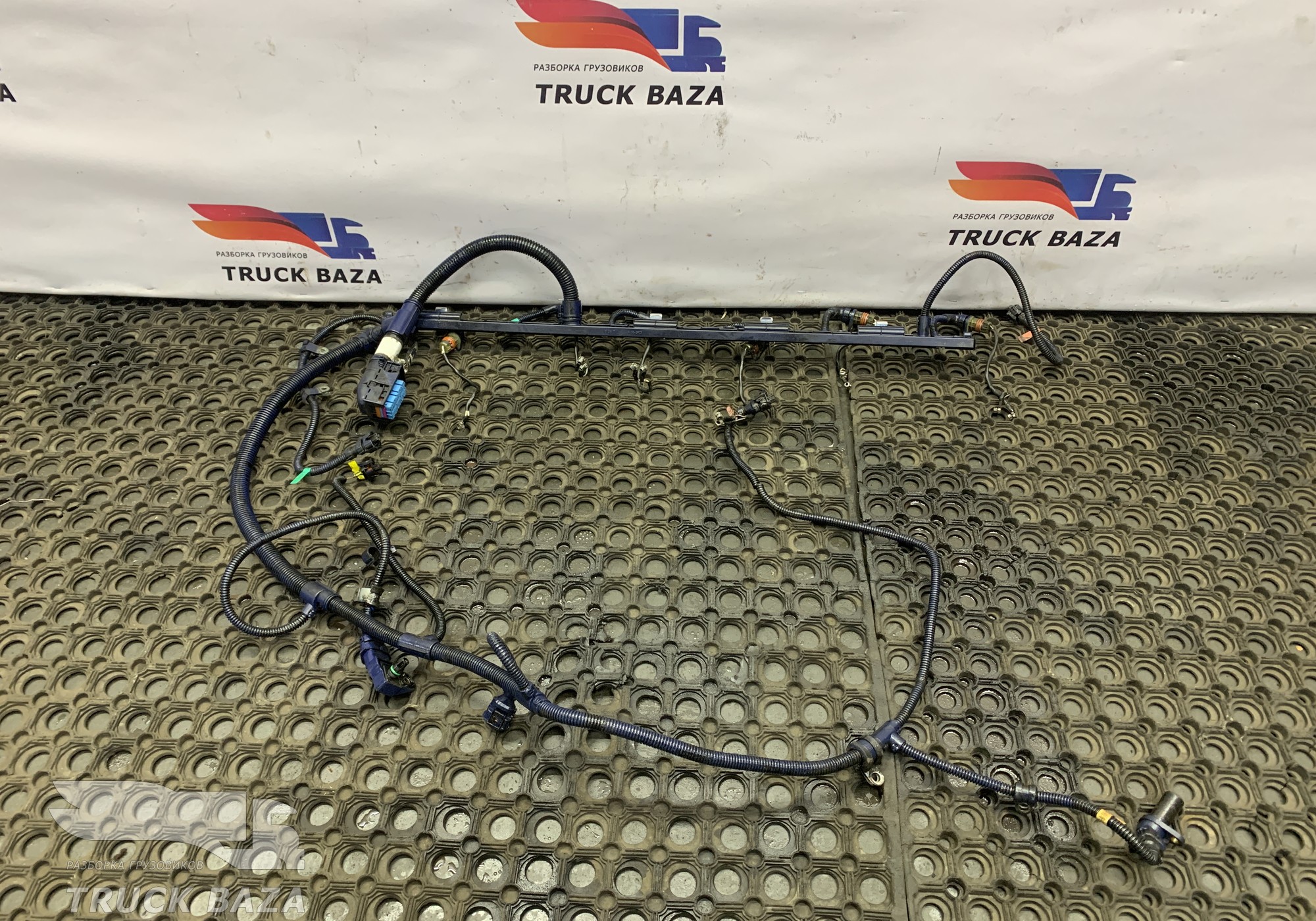 1002008645 Проводка двигателя для Shacman X3000 (с 2014)
