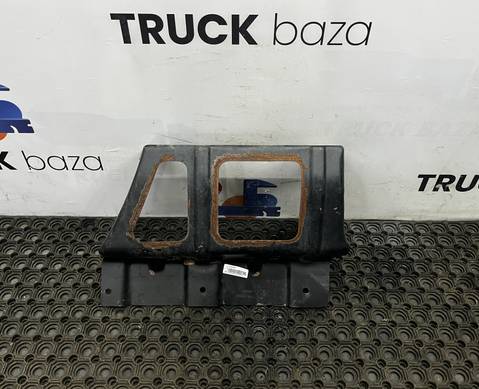 WG1664235028 Кронштейн подножки правой для Sinotruk Howo T5G