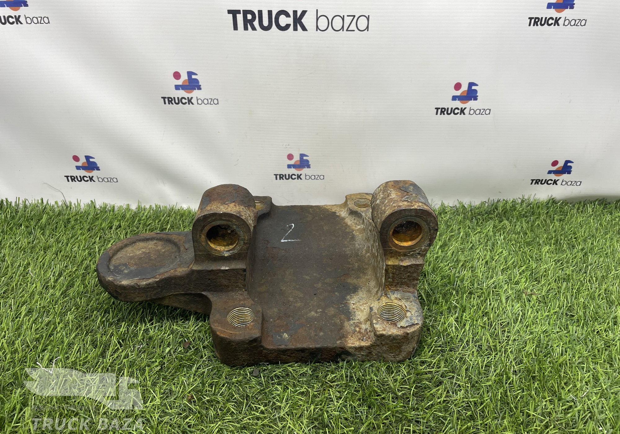 5490291908045 Кронштейн пневморессоры правый