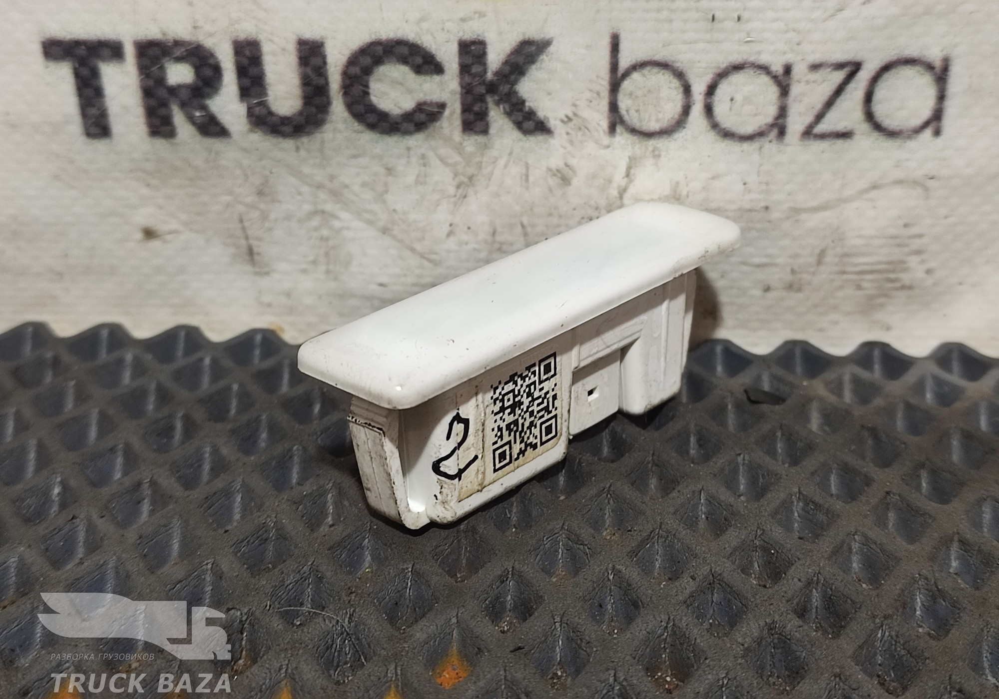 549013715010 Фонарь подсветки подножки для КАМАЗ 54901