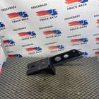 810W629100223 Кронштейн спойлера кабины для Sinotruk Sitrak C7H