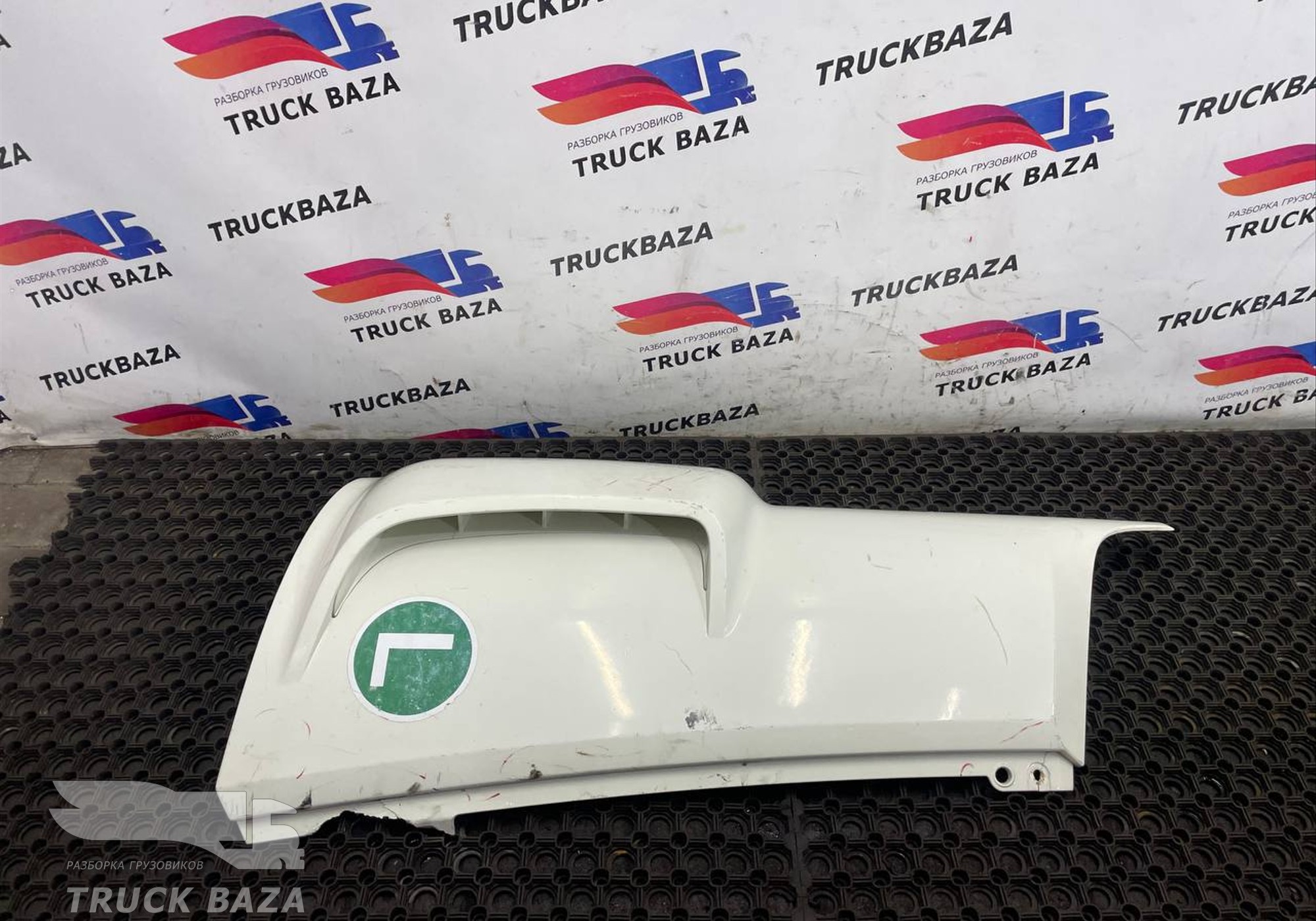 2114705 Угол кабины правый для Daf XF106 (с 2012)