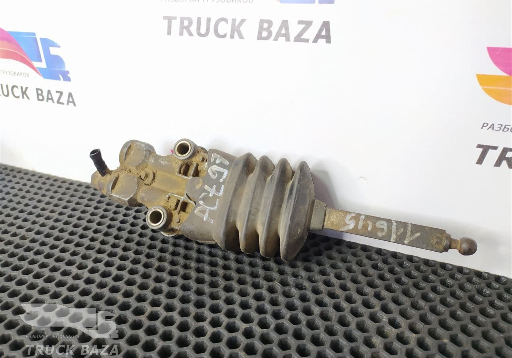 Регулятор уровня пола кабины - 98 фото