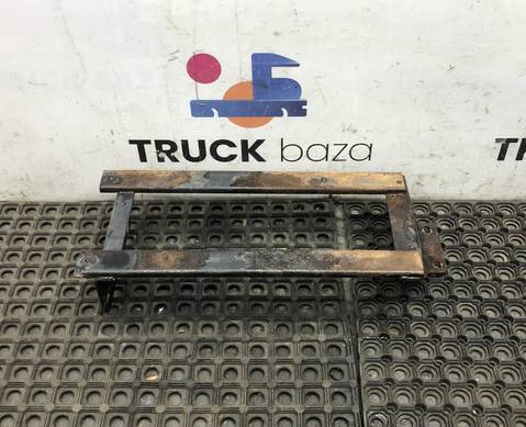 5490840315130 Кронштейн крыла переднего левого для КАМАЗ 5490 (с 2013)