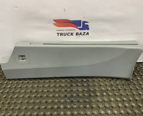 7482402162 Накладка салона боковая правая для Renault T (с 2013)