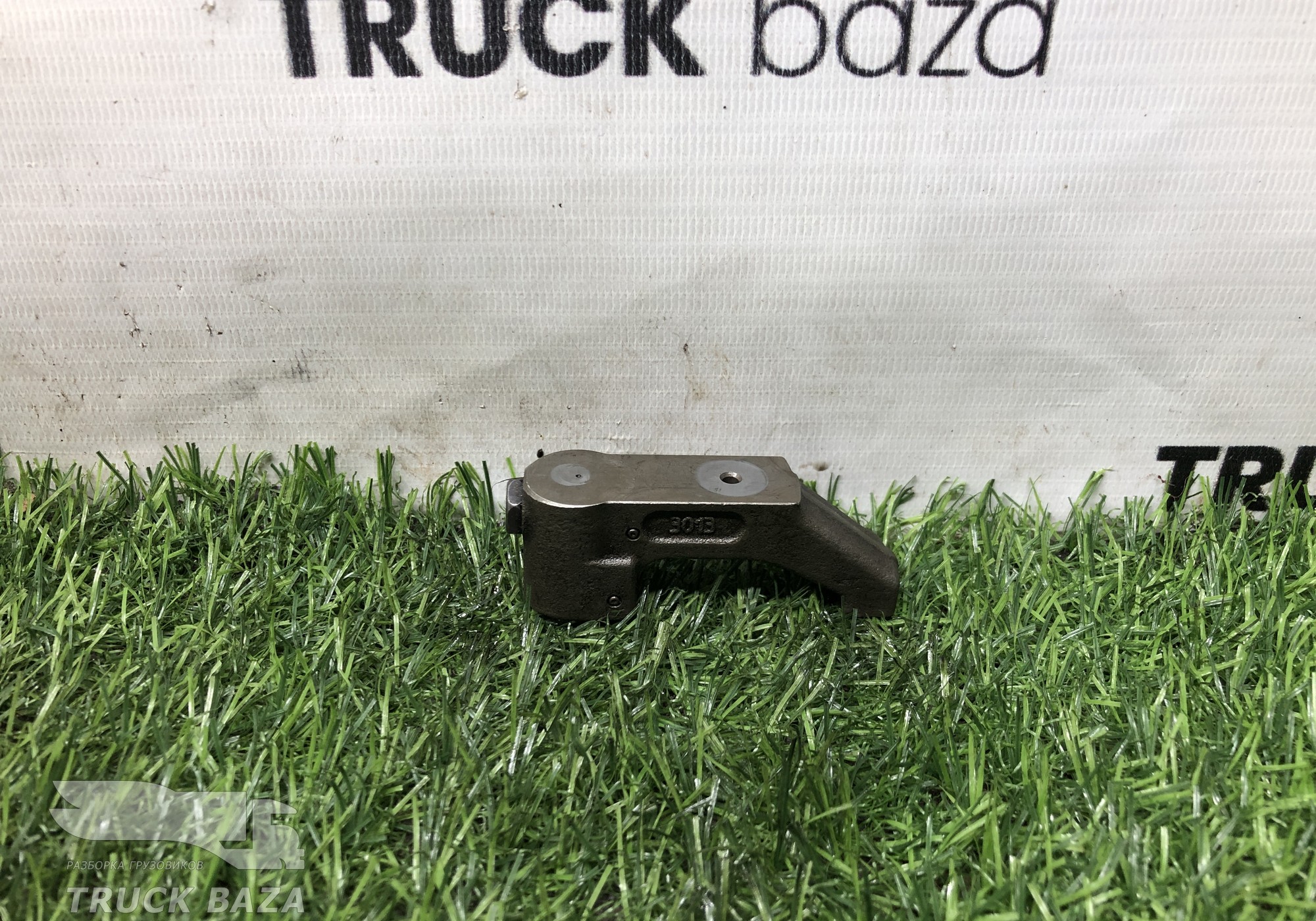 51041206008 Коромысло клапана