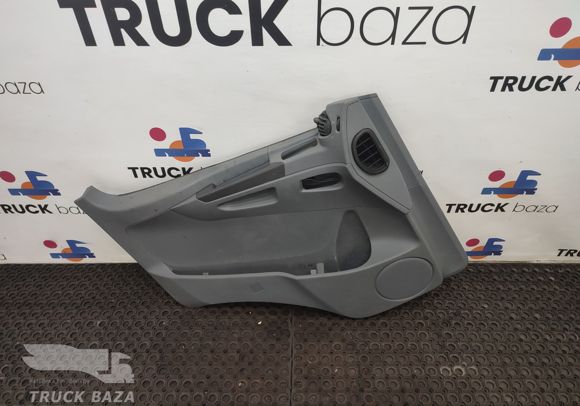 A9407202170 Обшивка двери левой