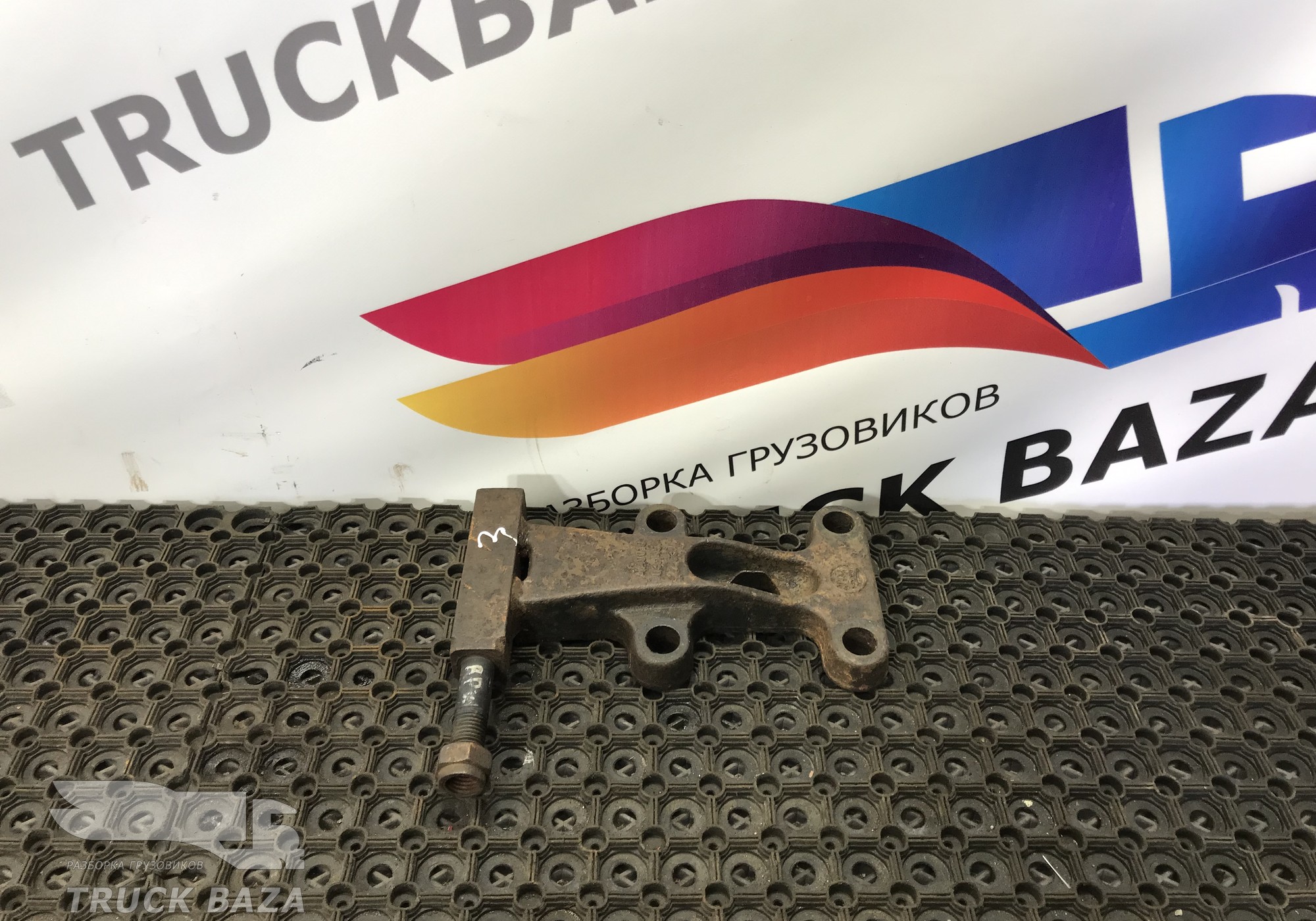 0314522630 Кронштейн амортизатора левый для Полуприцепы Разные Полуприцепы