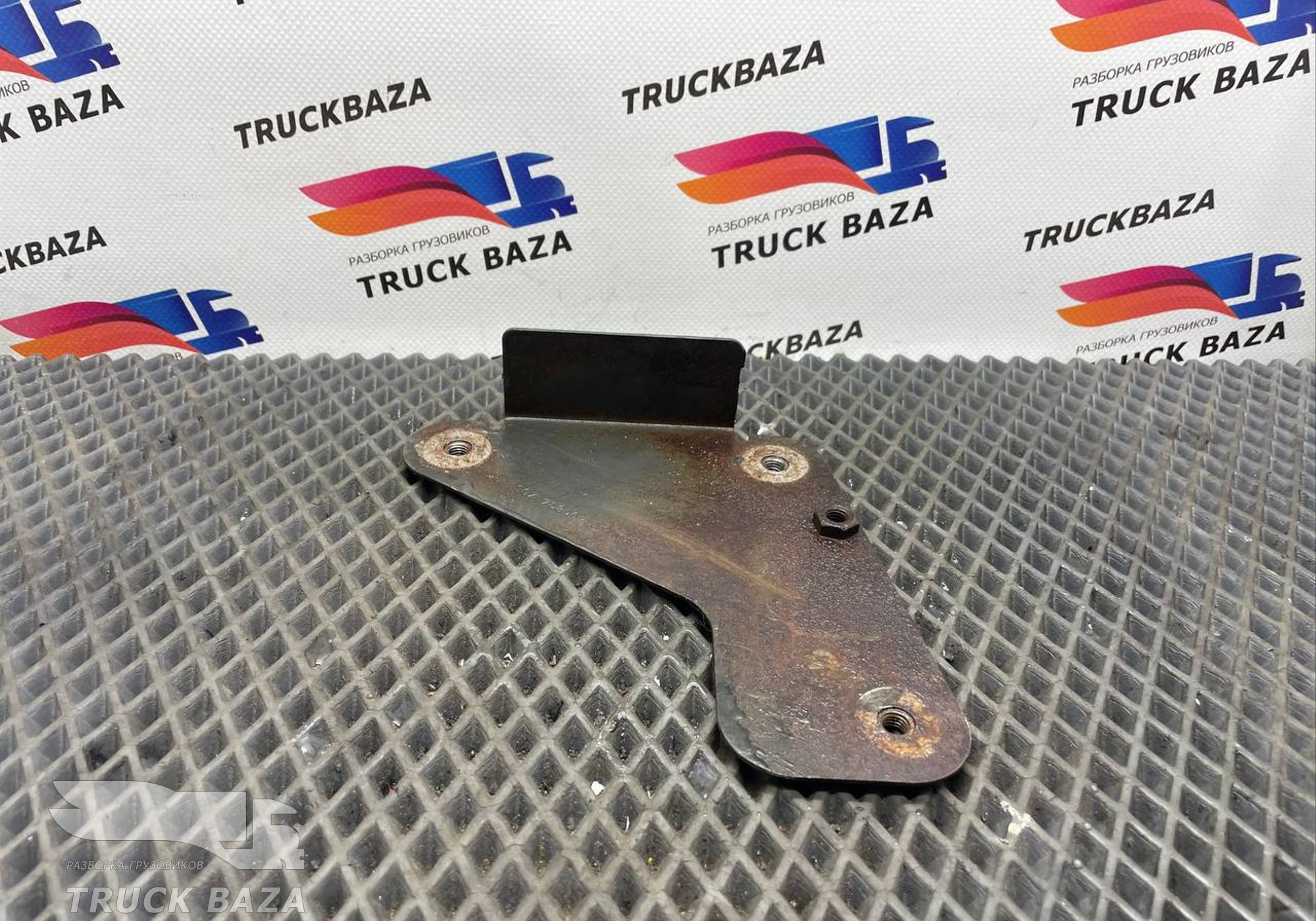 4571400834 Кронштейн AdBlue для Mercedes-Benz Axor III (с 2010)