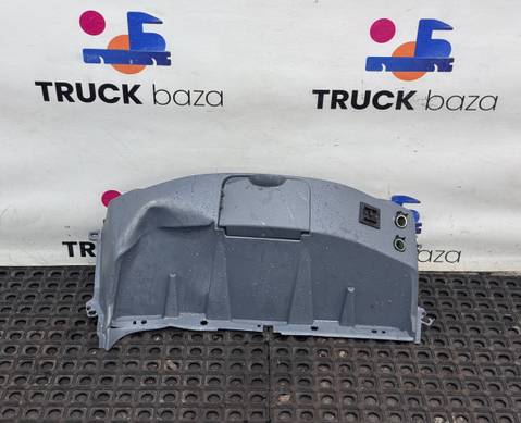 9406800680 Накладка на торпедо средняя часть для Mercedes-Benz