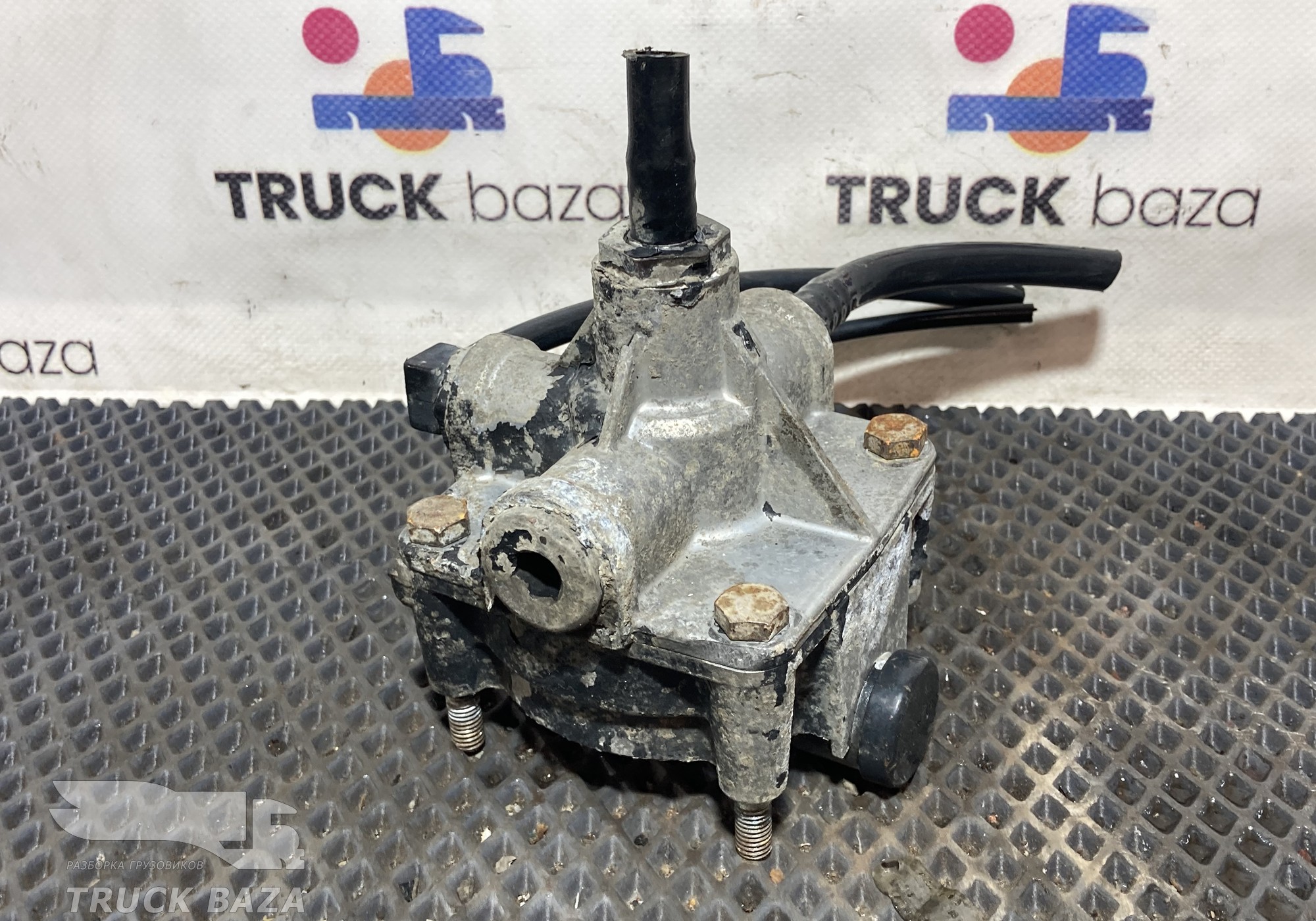 9730113000 Клапан ускорительный для Mercedes-Benz Actros MP2 (с 2002 по 2008)