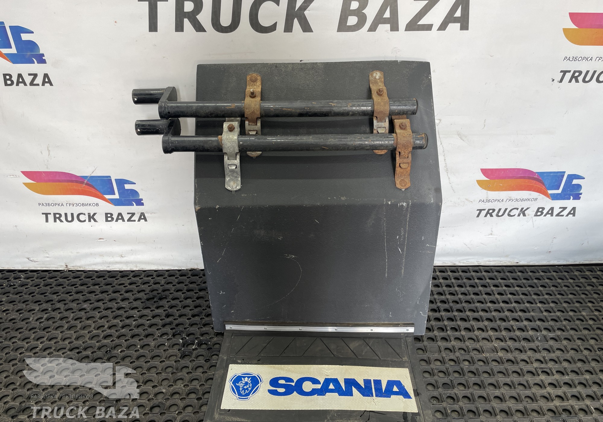 114112322056 Крыло заднее металлическое правое для Scania