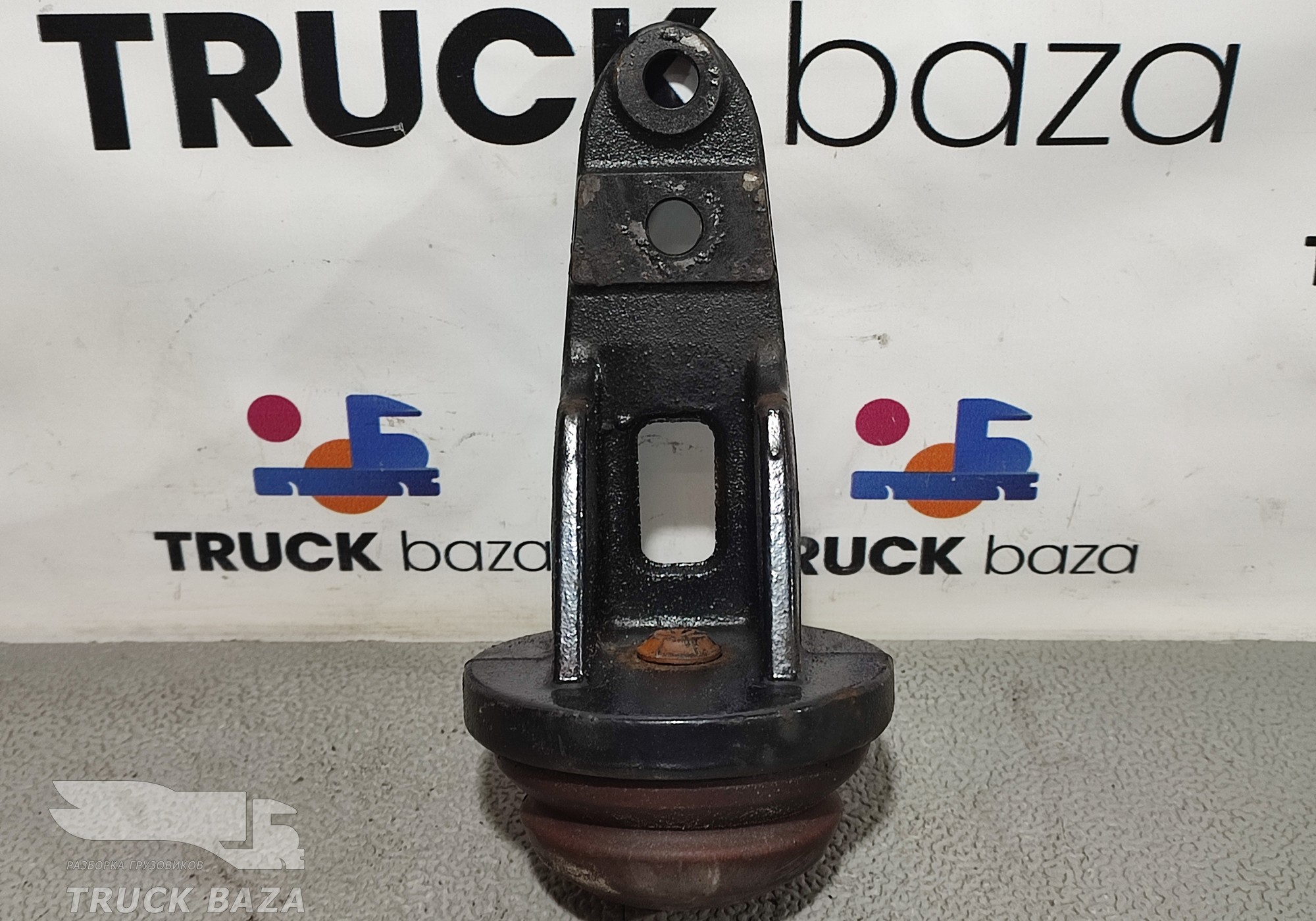 81414010083 Отбойник рессоры передней