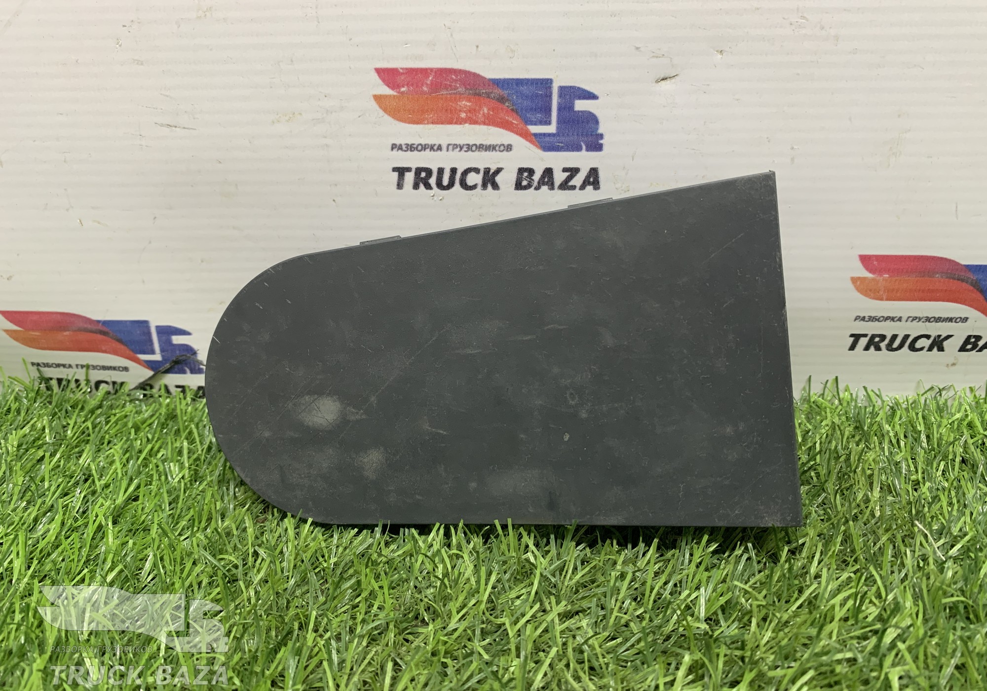 82703868 Накладка салона для Renault T (с 2013)