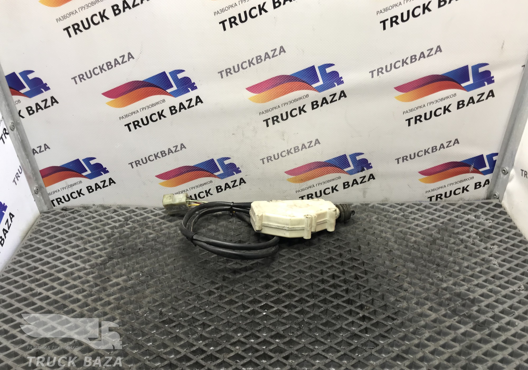 1339022 Активатор замка двери для Daf 95XF