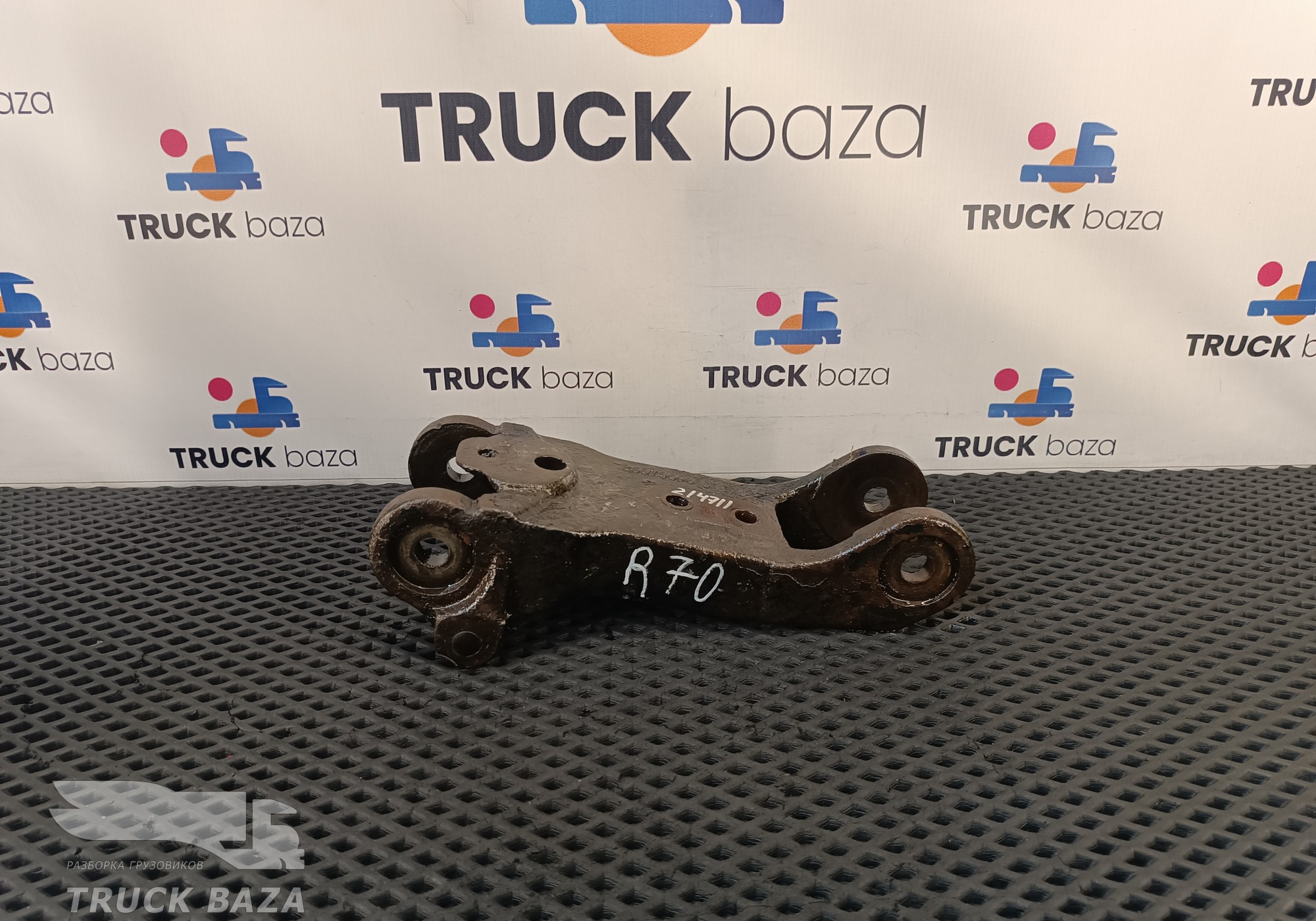 25379003 Кронштейн торсиона кабины для Renault
