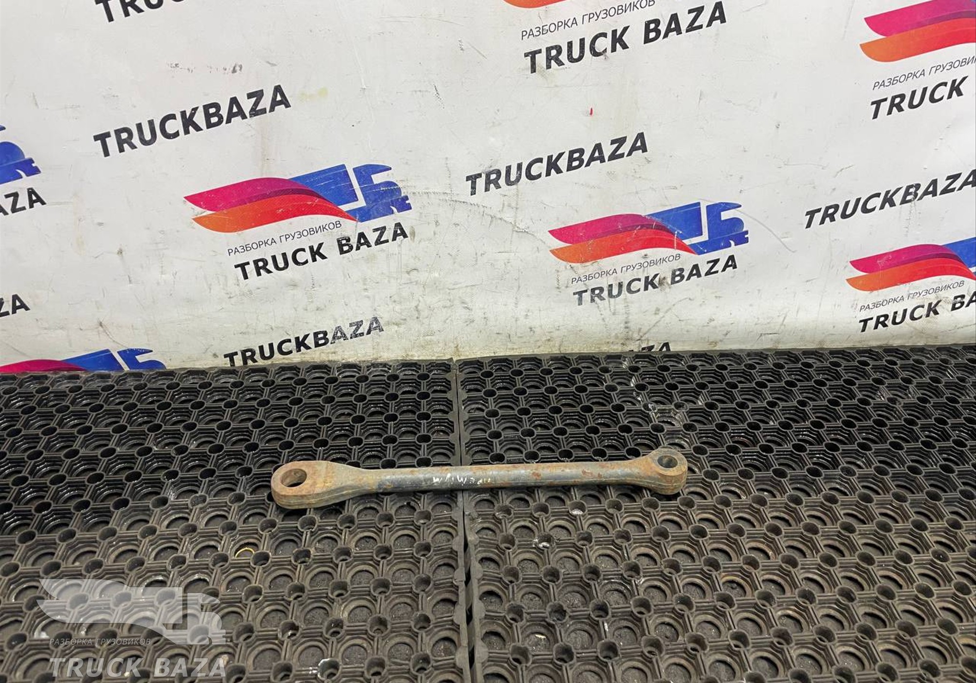 1369216 Кронштейн усилителя бампера для Daf CF I (с 2000 по 2006)