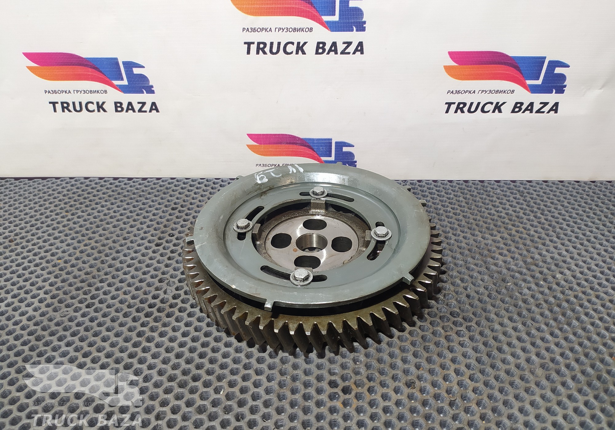 504367235 Шестерня распредвала для Iveco Stralis II Hi-Way (с 2012)