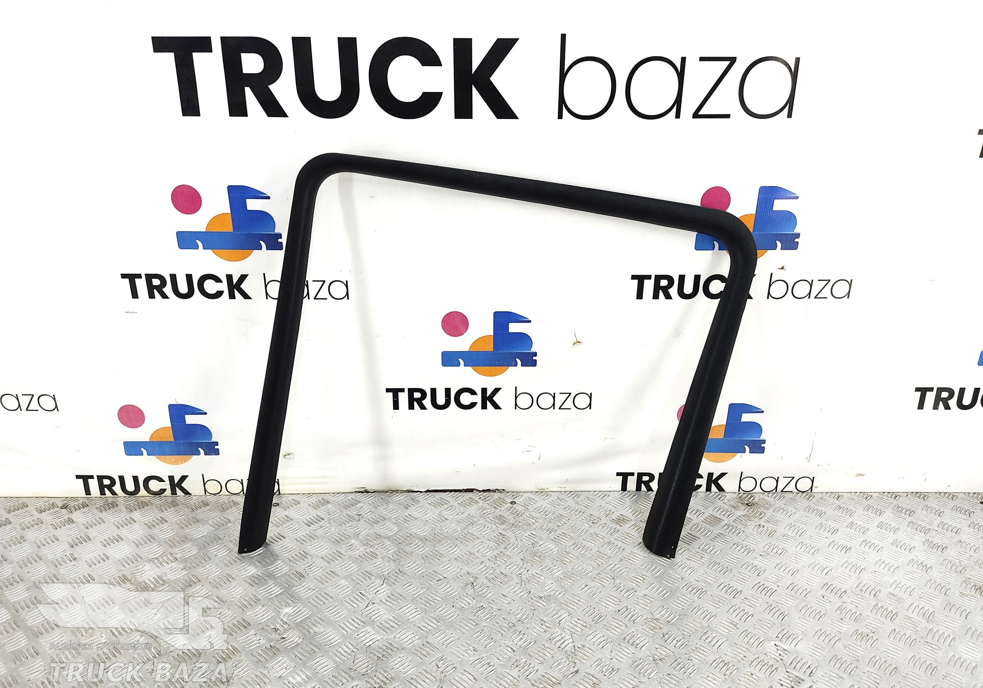 1346138 Накладка двери правая для Scania