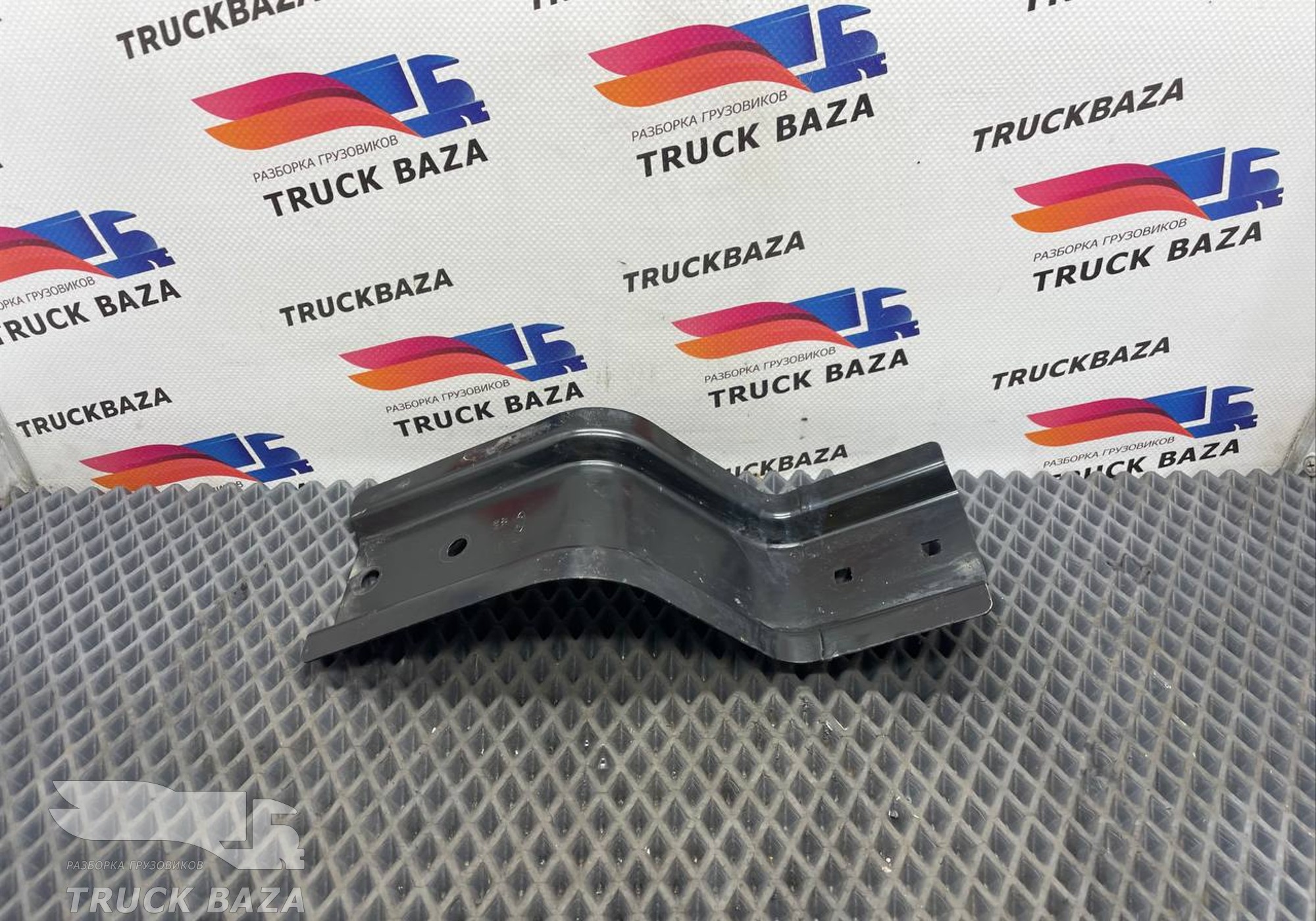 JC4616144AA Кронштейн крыла для Ford F-MAX (с 2018)