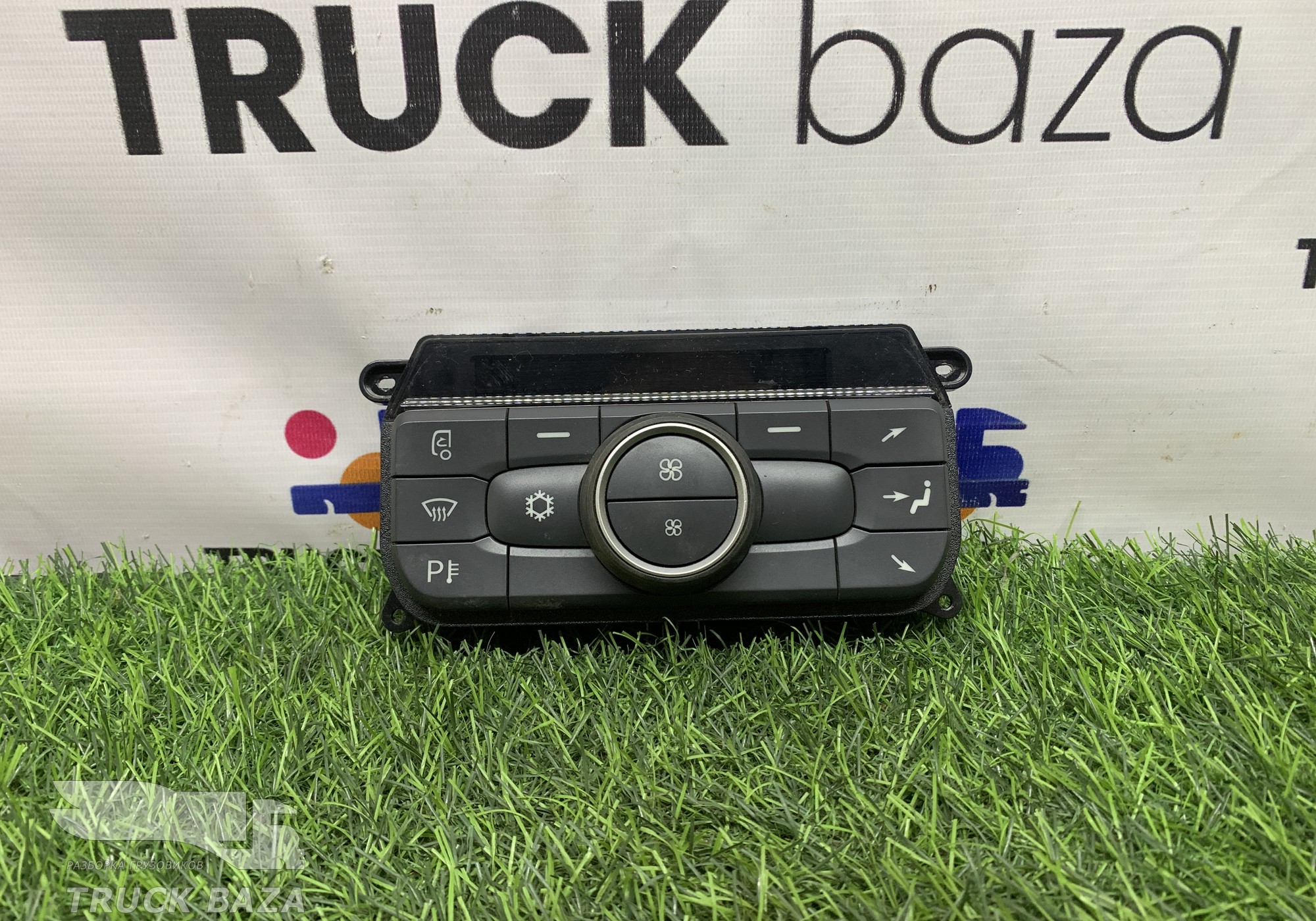 2324192 Блок управления климатом для Daf XF106 (с 2012)