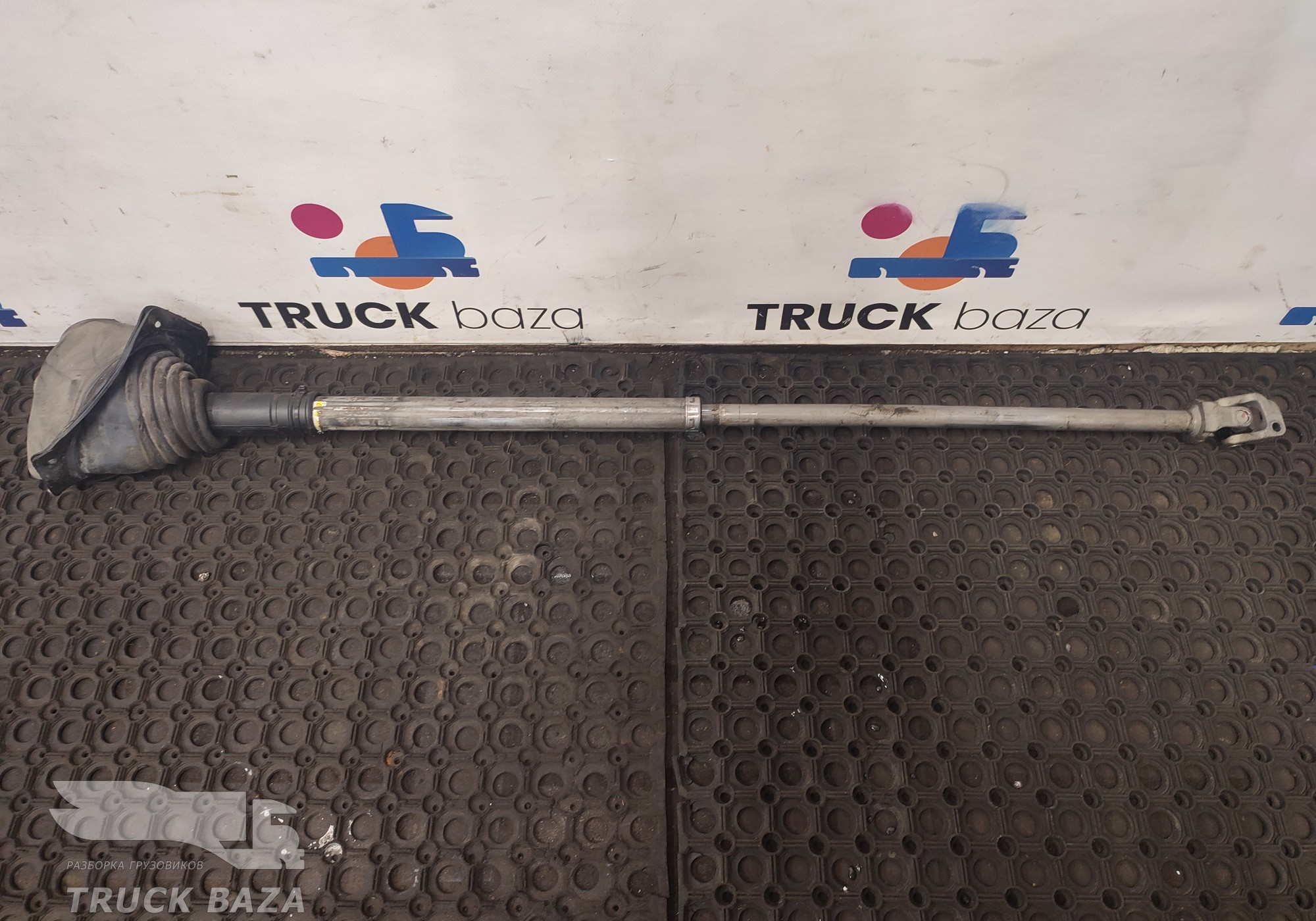 82397847 Кардан рулевой для Volvo FH 4 (с 2012)