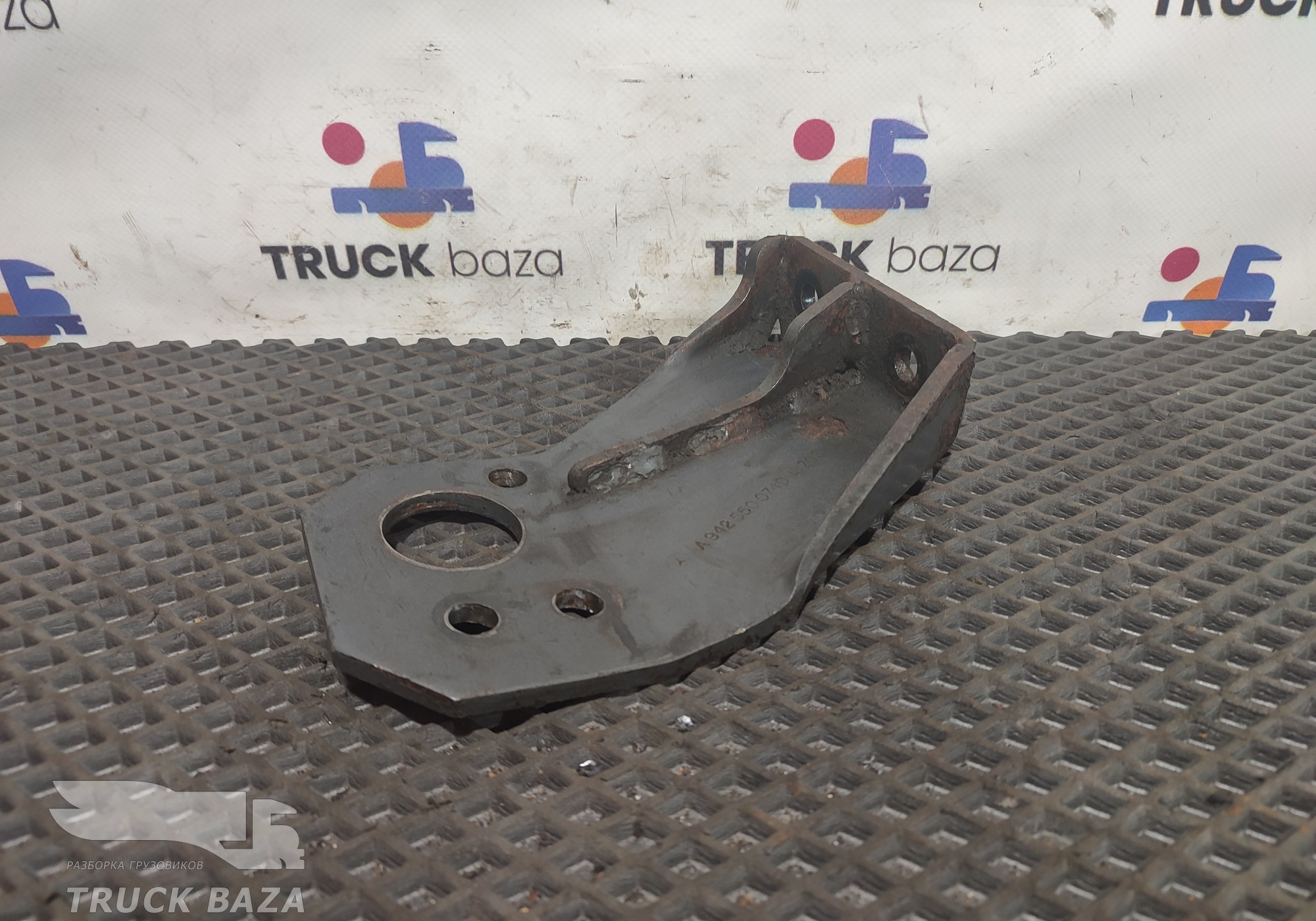 9425500740 Кронштейн насоса подъема кабины для Mercedes-Benz Actros MP3 (с 2008)