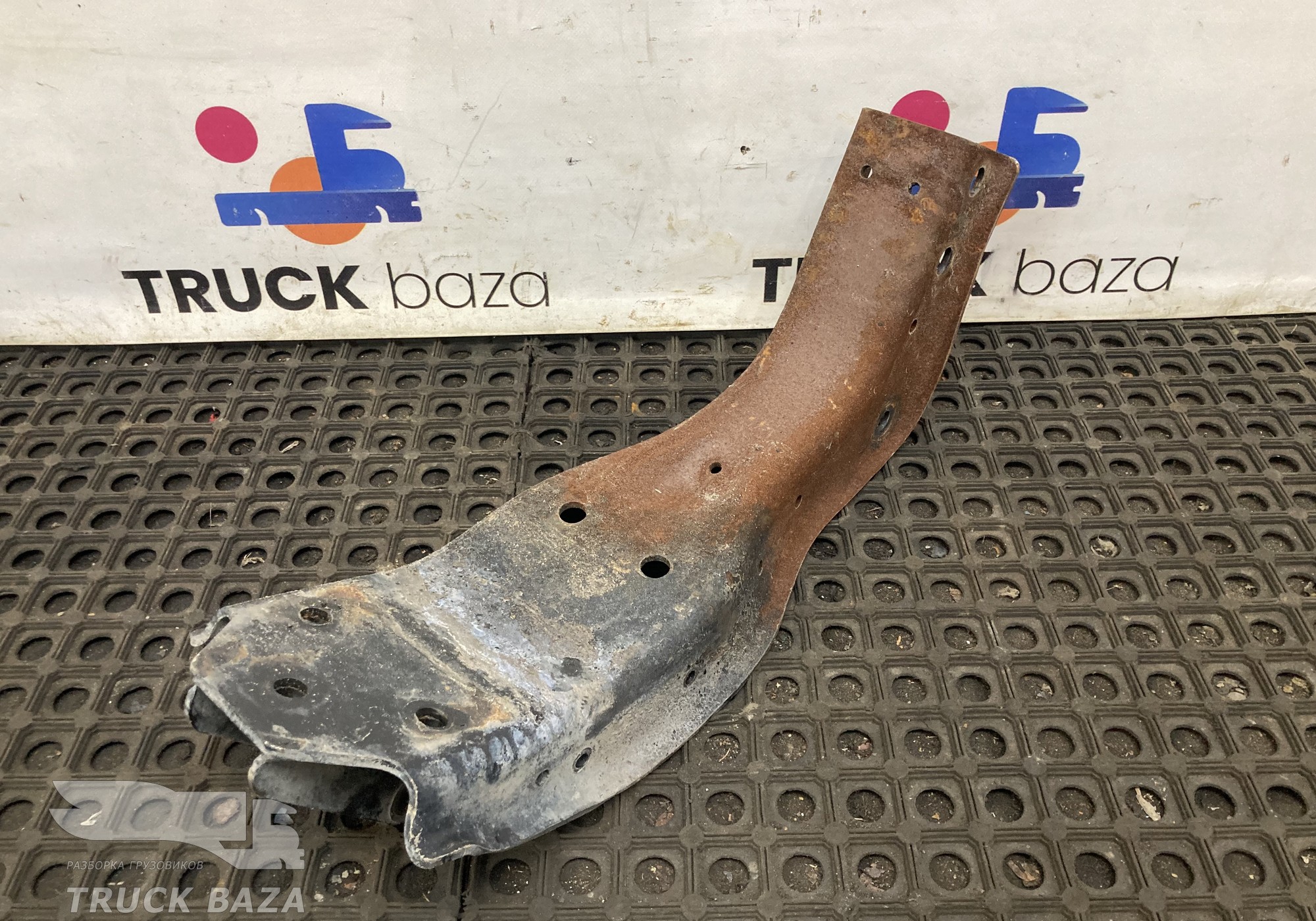 JC465B962BC Кронштейн перекидок для Ford F-MAX (с 2018)