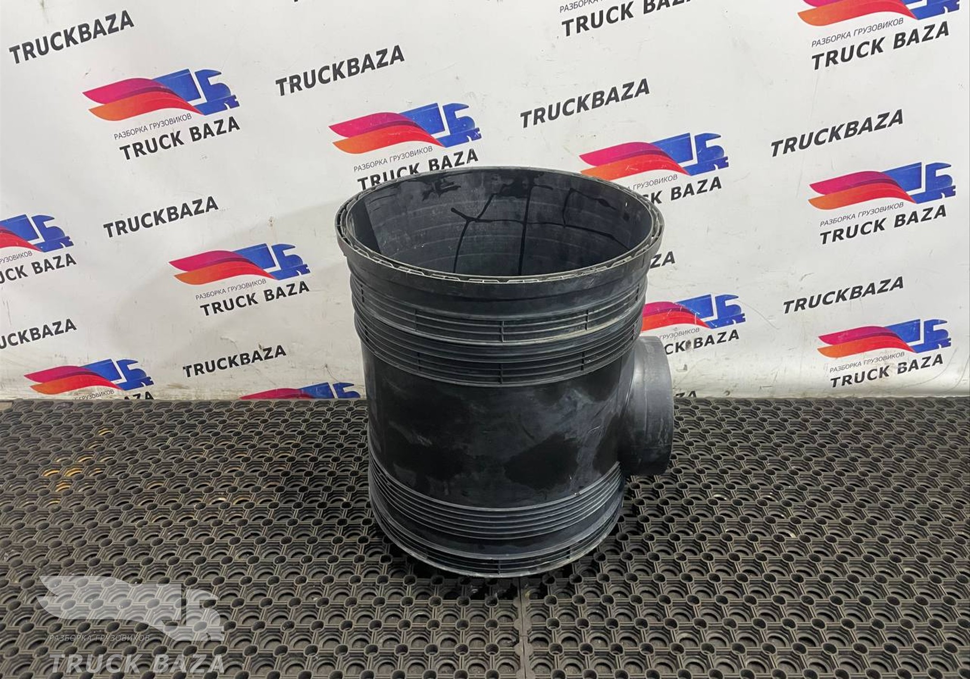 DZ97259190403 Корпус воздушного фильтра для Shacman X3000 (с 2014)