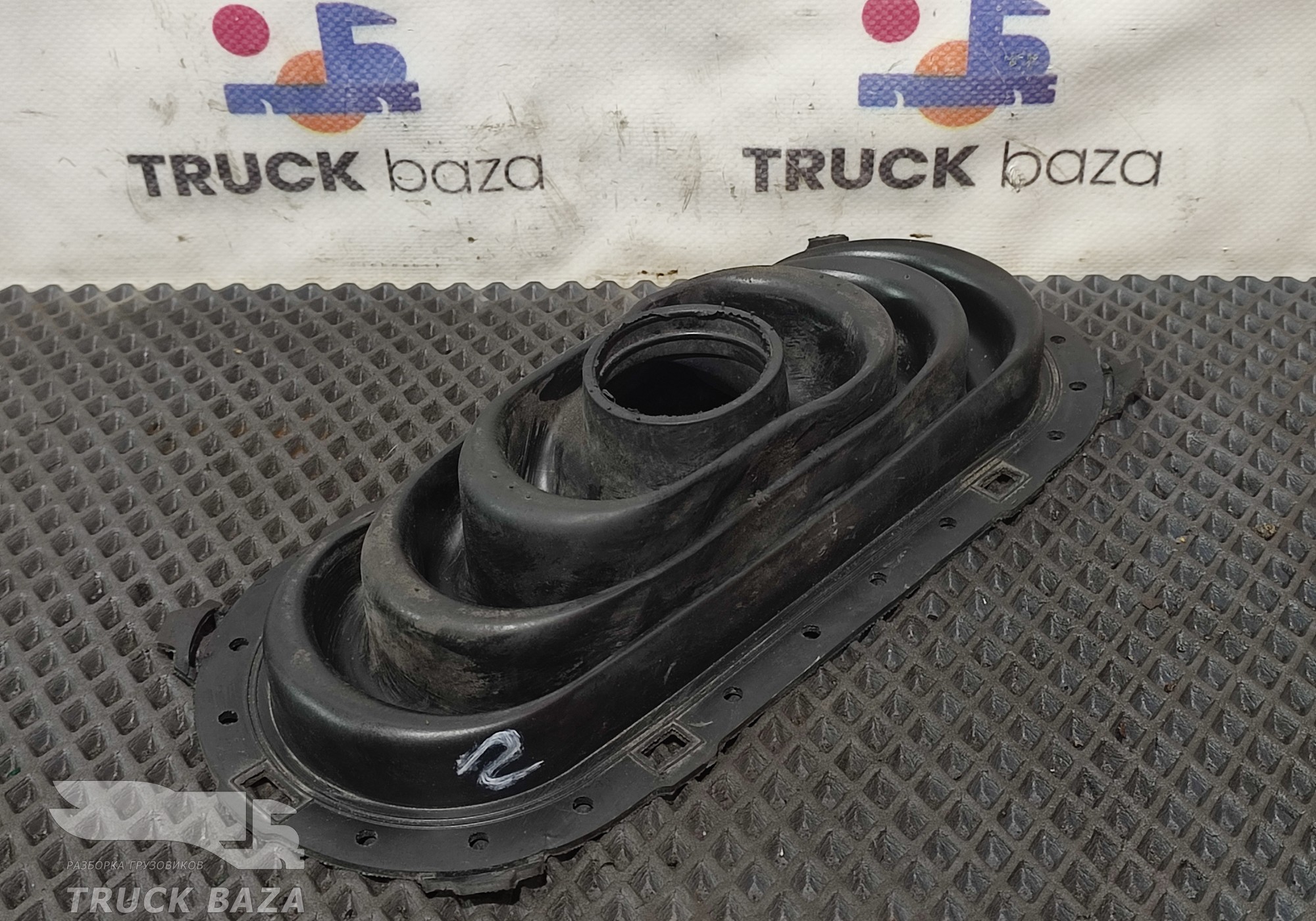 7482225144 Пыльник рулевого вала для Renault T (с 2013)