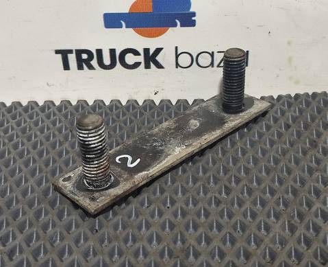 1802172 Кронштейн траверсы передней для Scania 5-series